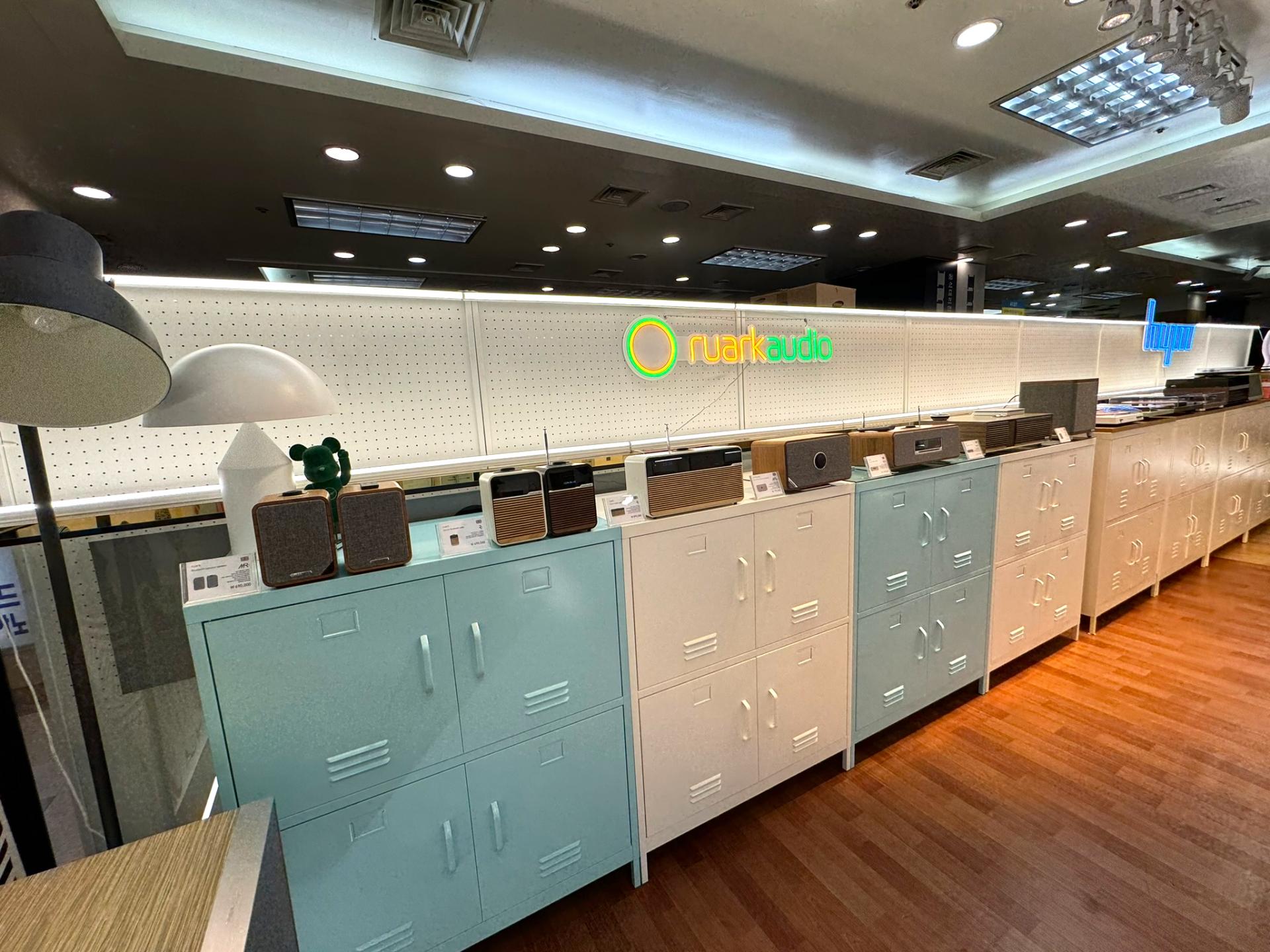 f36afe369fc05.jpg
