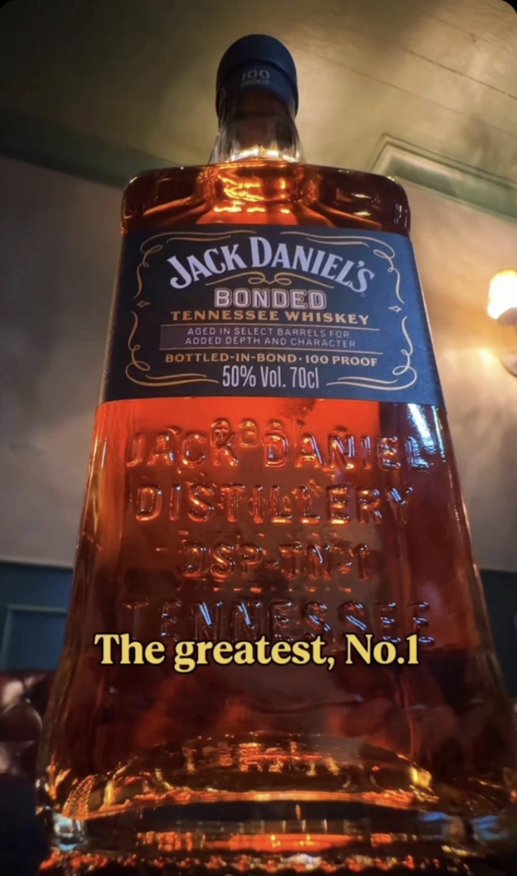 신사, 숙녀 여러분~ 위스키계의 에르메스, 아메리칸 테네시 위스키 '잭 다니엘스 본디드' 를 소개합니다 🥃 : 데푸뉴 | 데일리 푸드  뉴스, image size:1052x1782