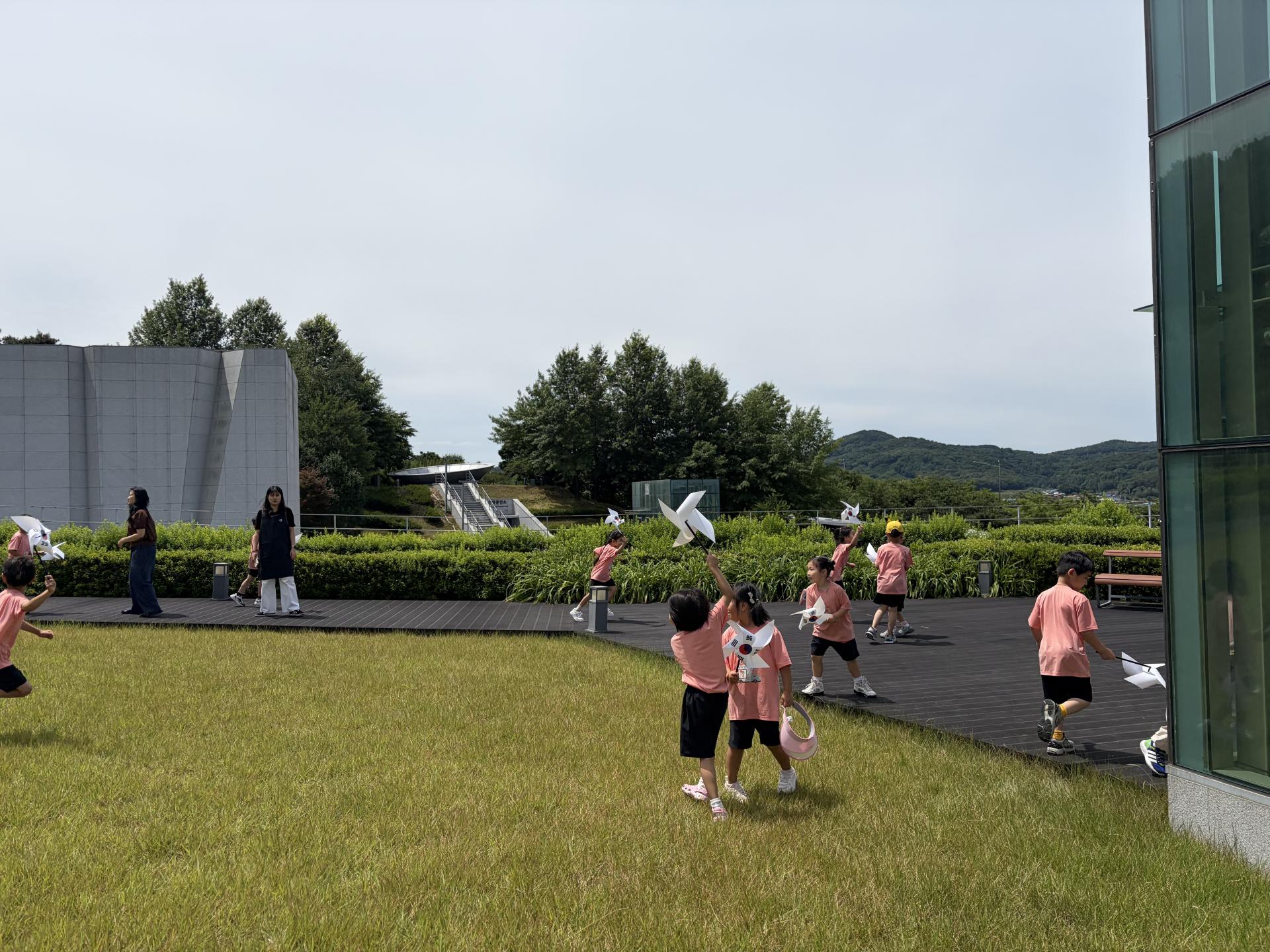 5a0c7fcd43599.jpg