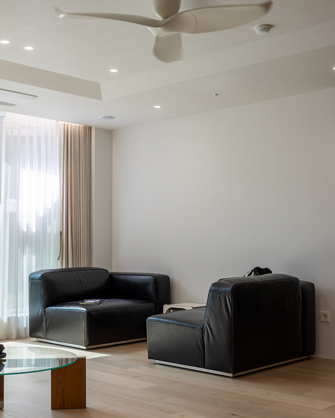 FIN SOFA 2640 (BASIC)