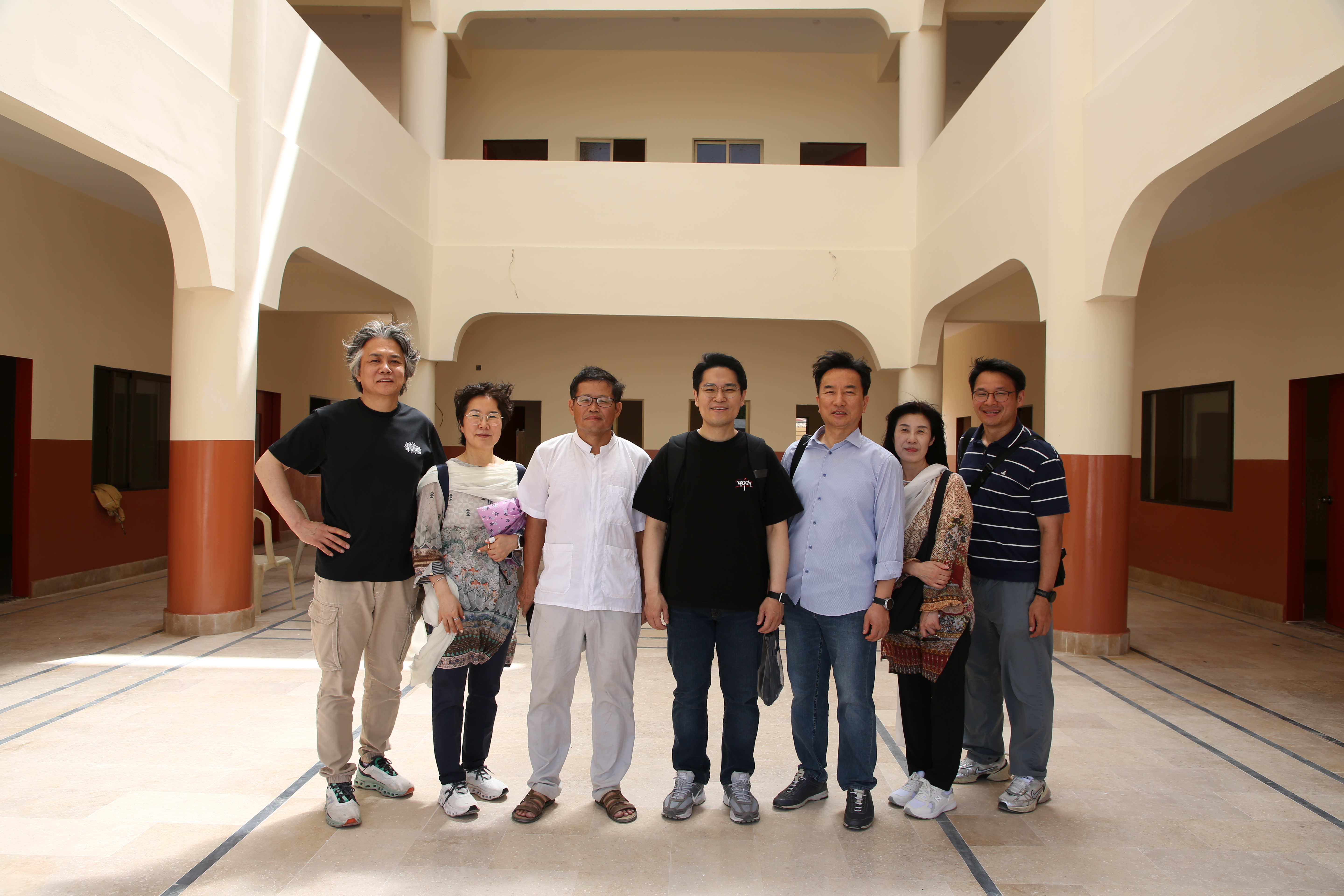 d97651ee8e0ab.jpg