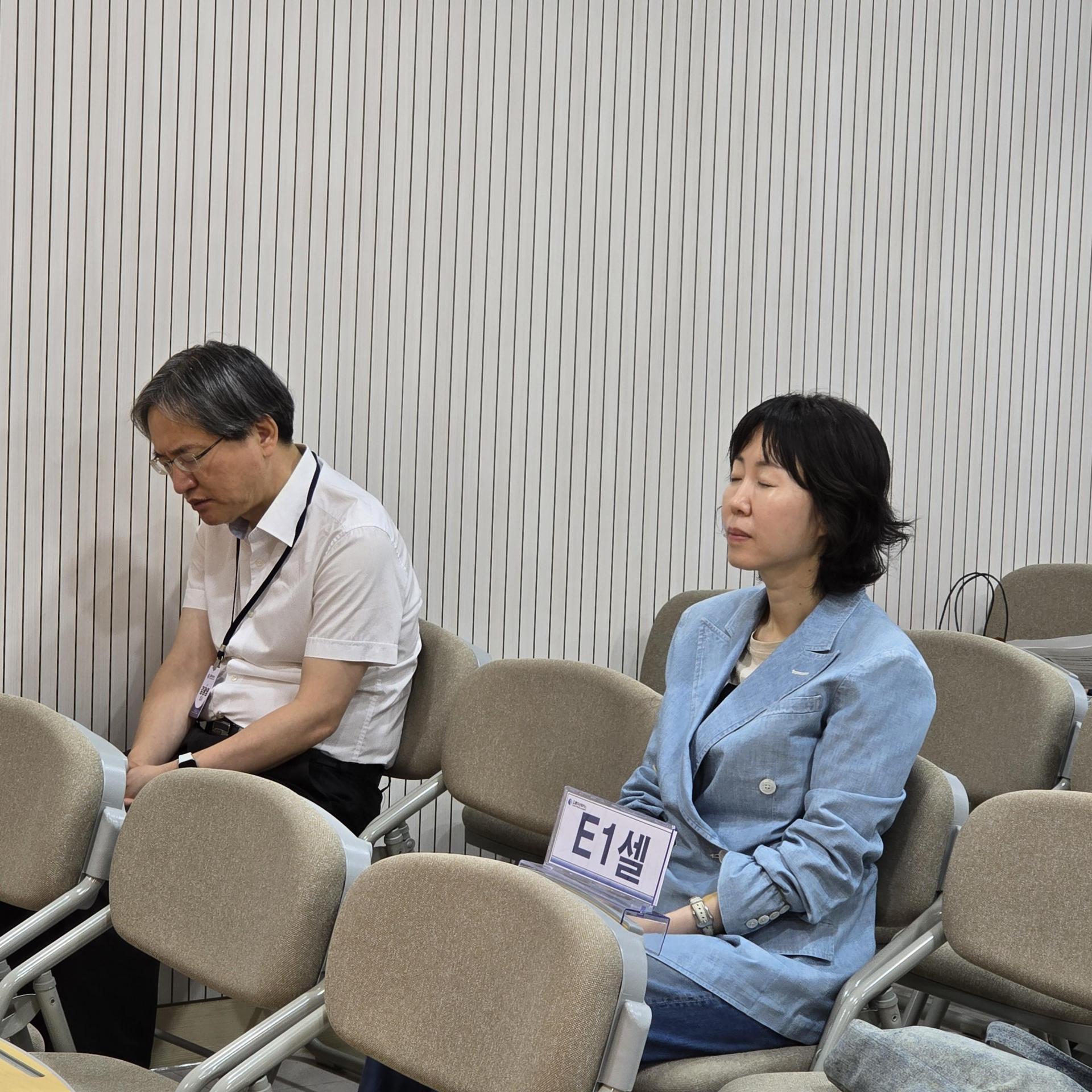 e2b974541f8ed.jpg
