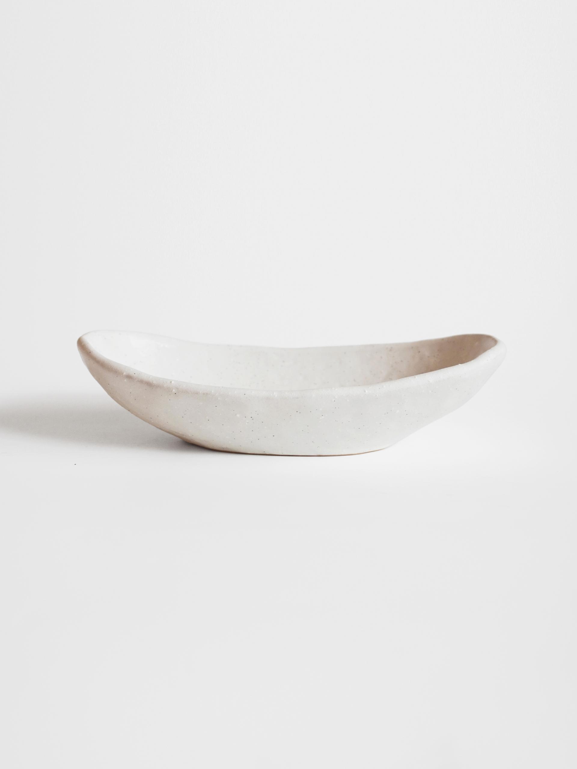 White Ship Oval Plate