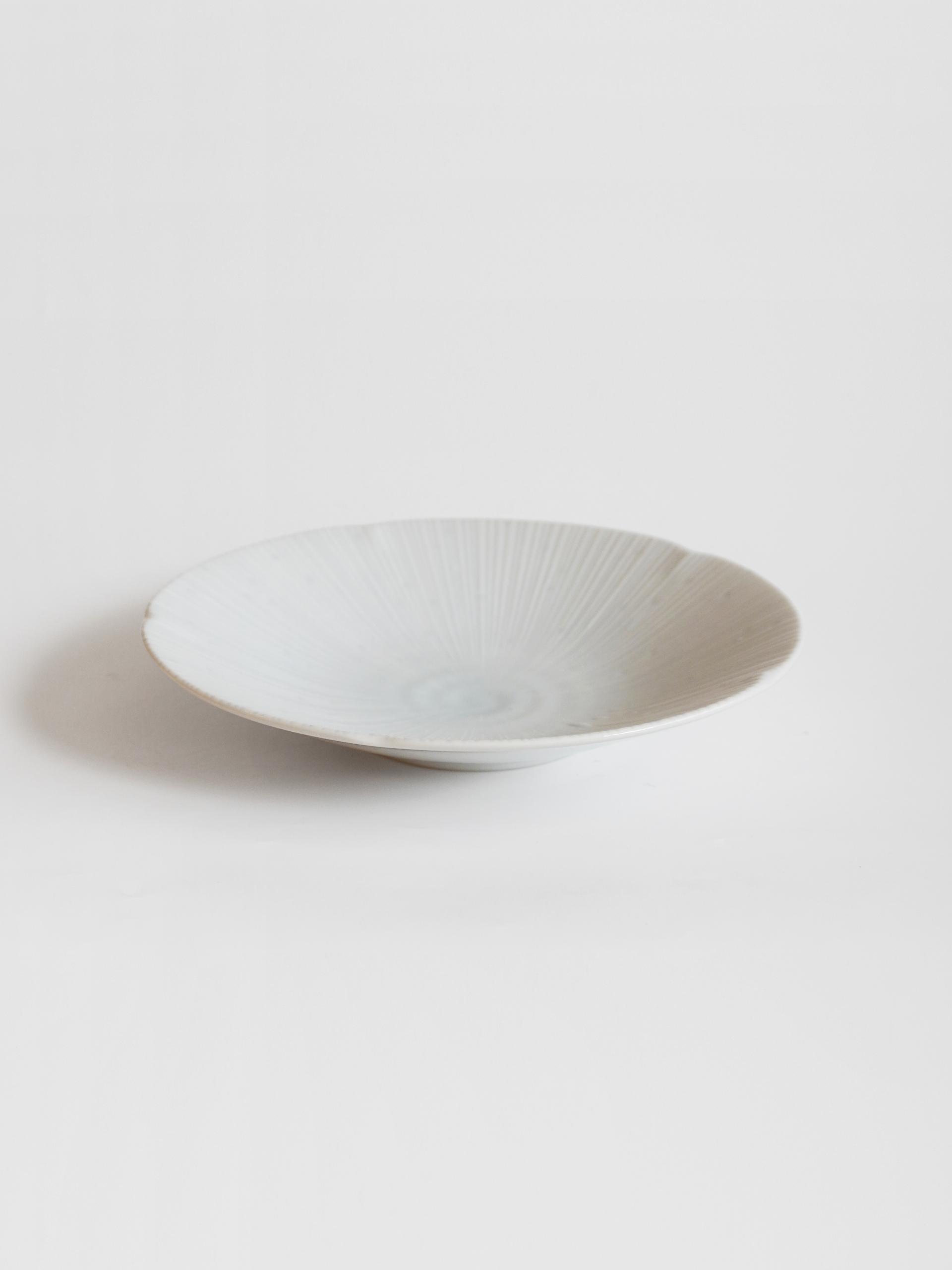 Water Lily Plate - 2 Size