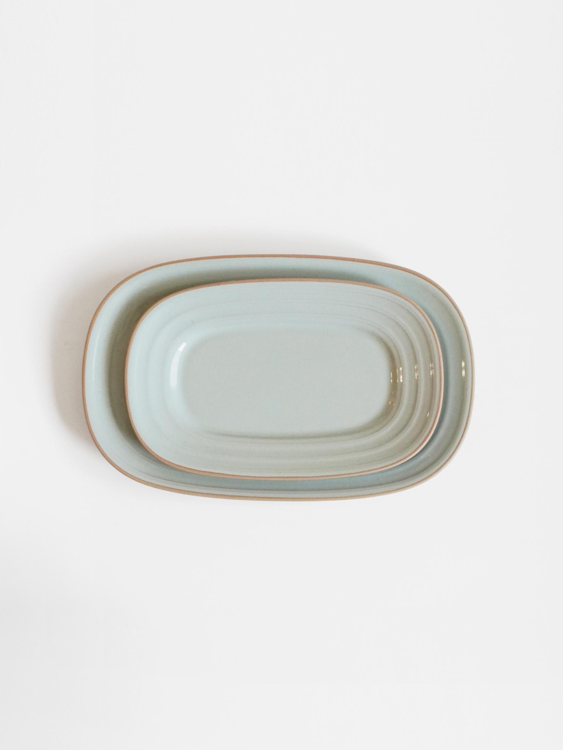 Mint Beige Line Oval Plate (2 Size)