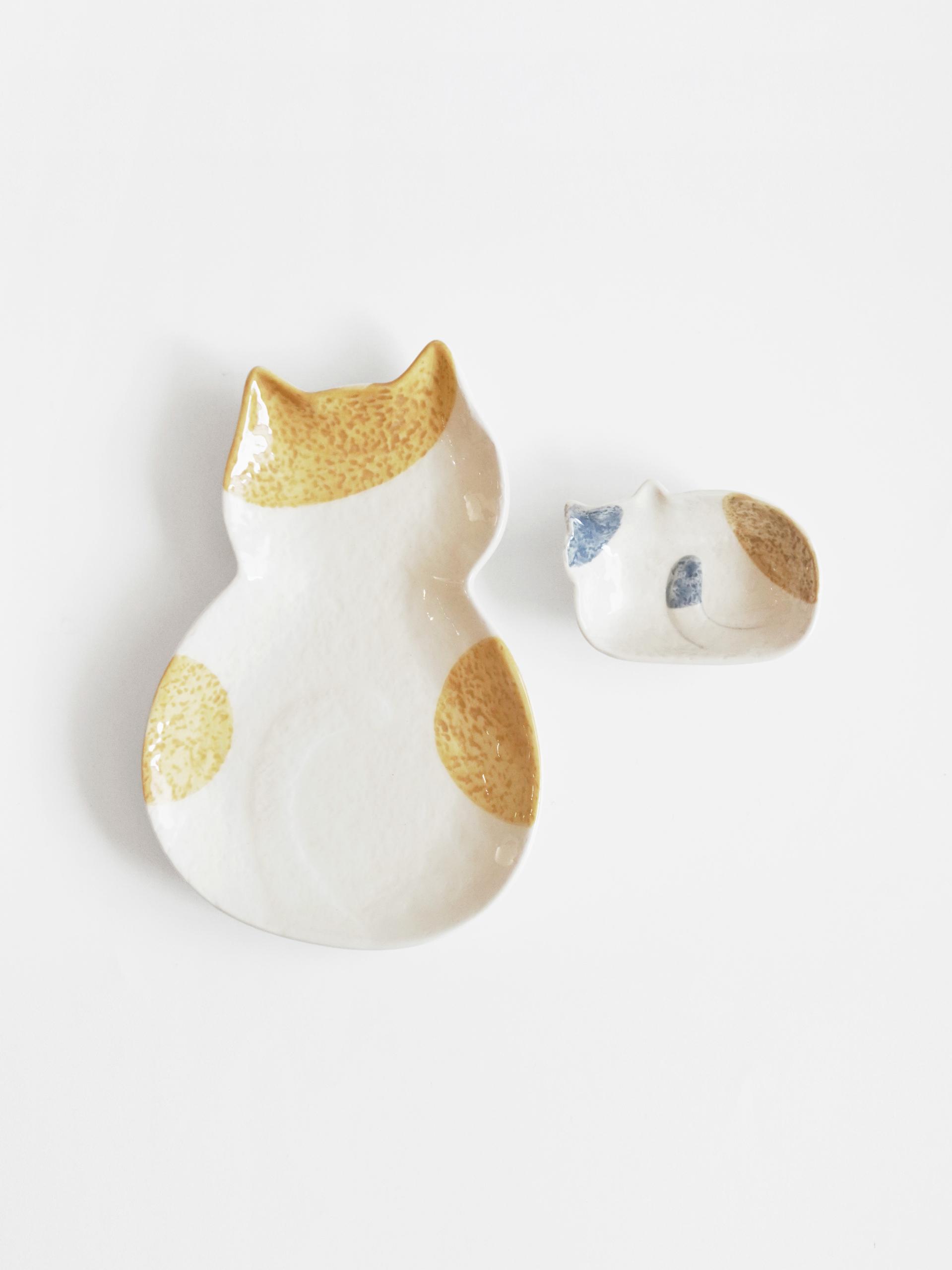 Waiting Cat Plate