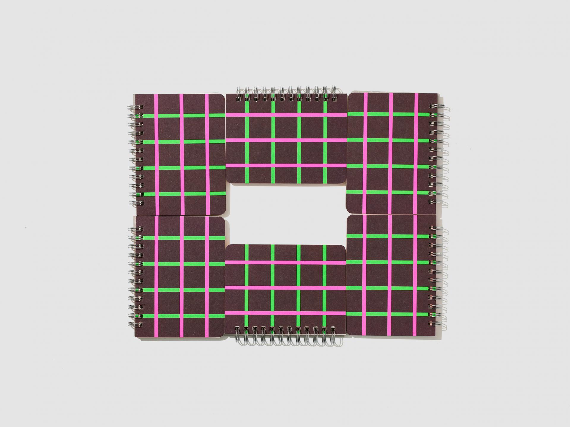 Graphic Ring Note 01