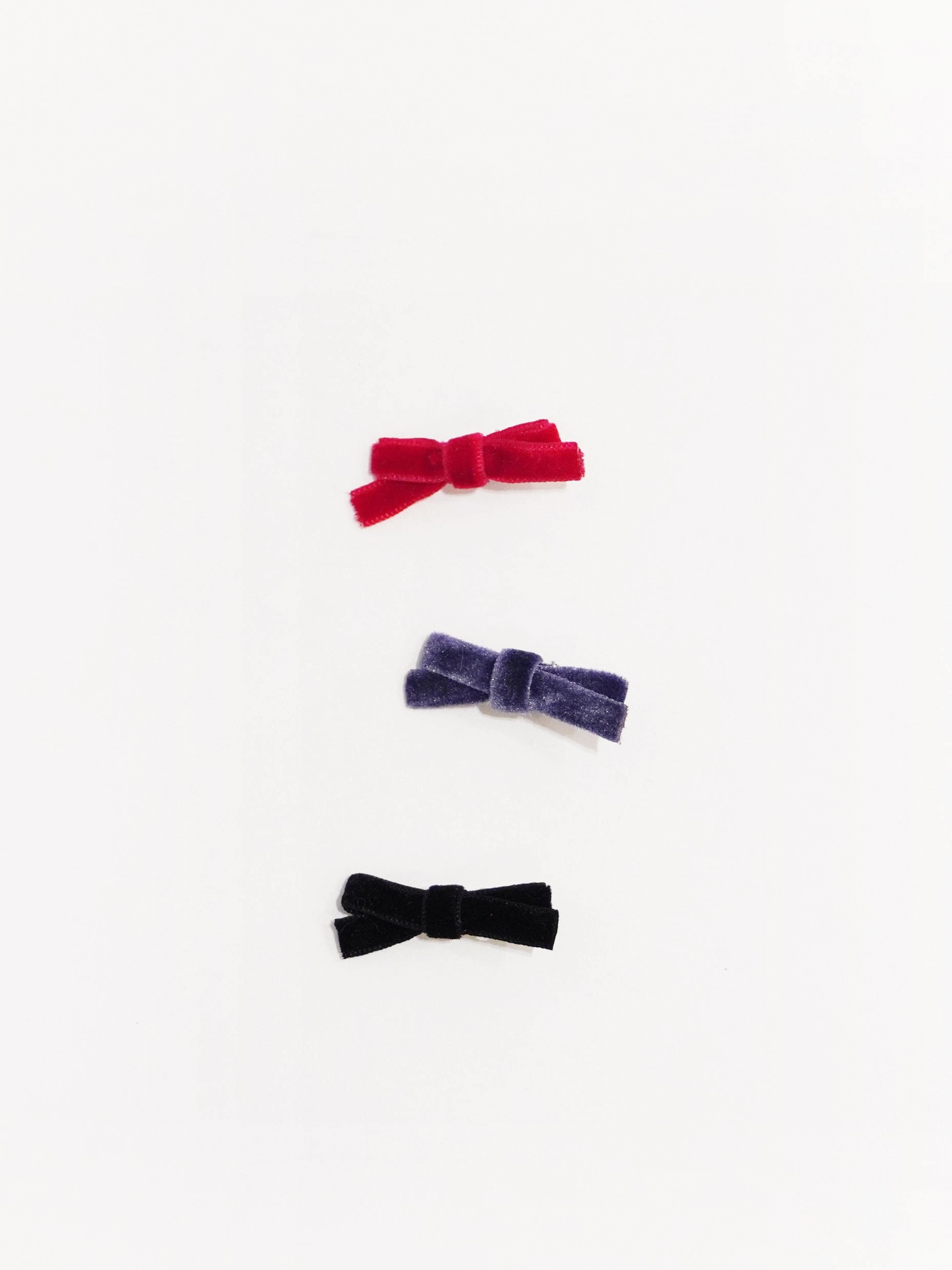 Velvet Ribbon Pin (3 Color)