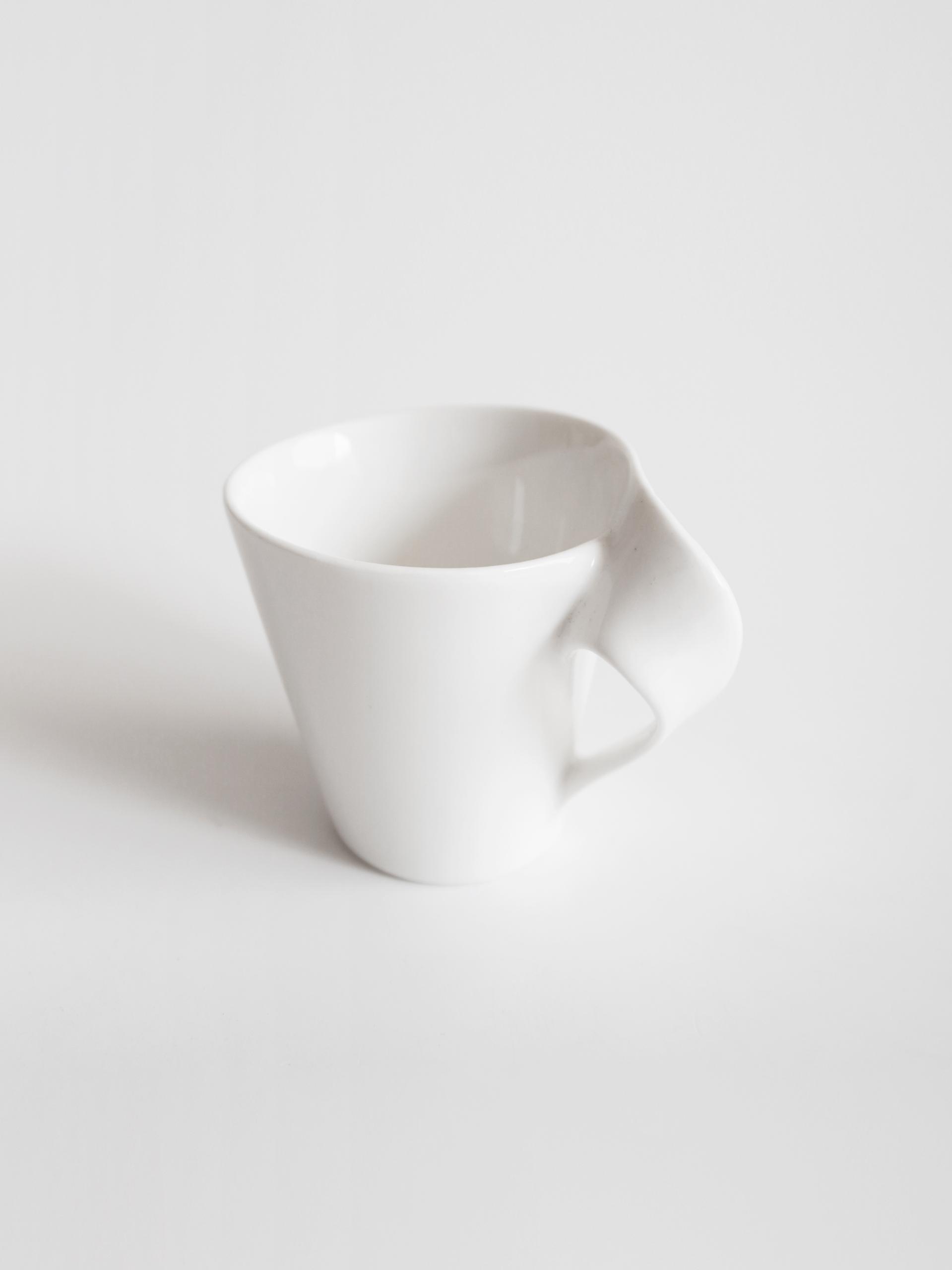 Flat White Plate & Cup Set