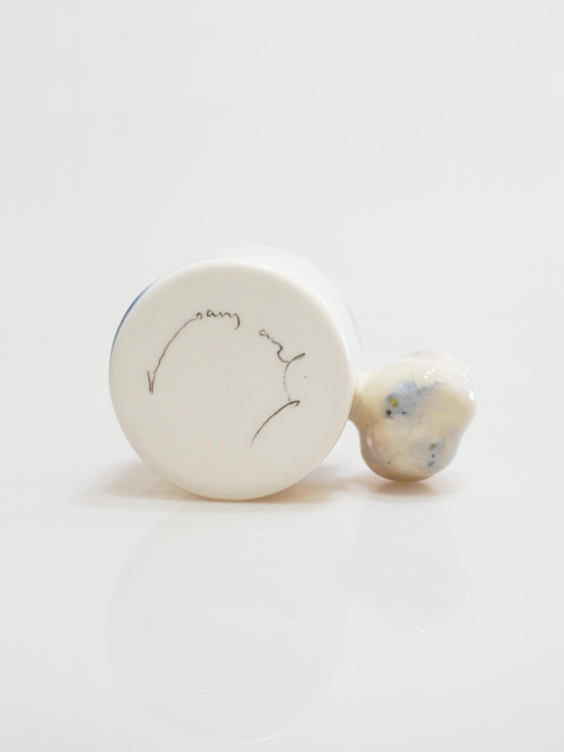 Cotton Wool Cup 02 - Unique No.10