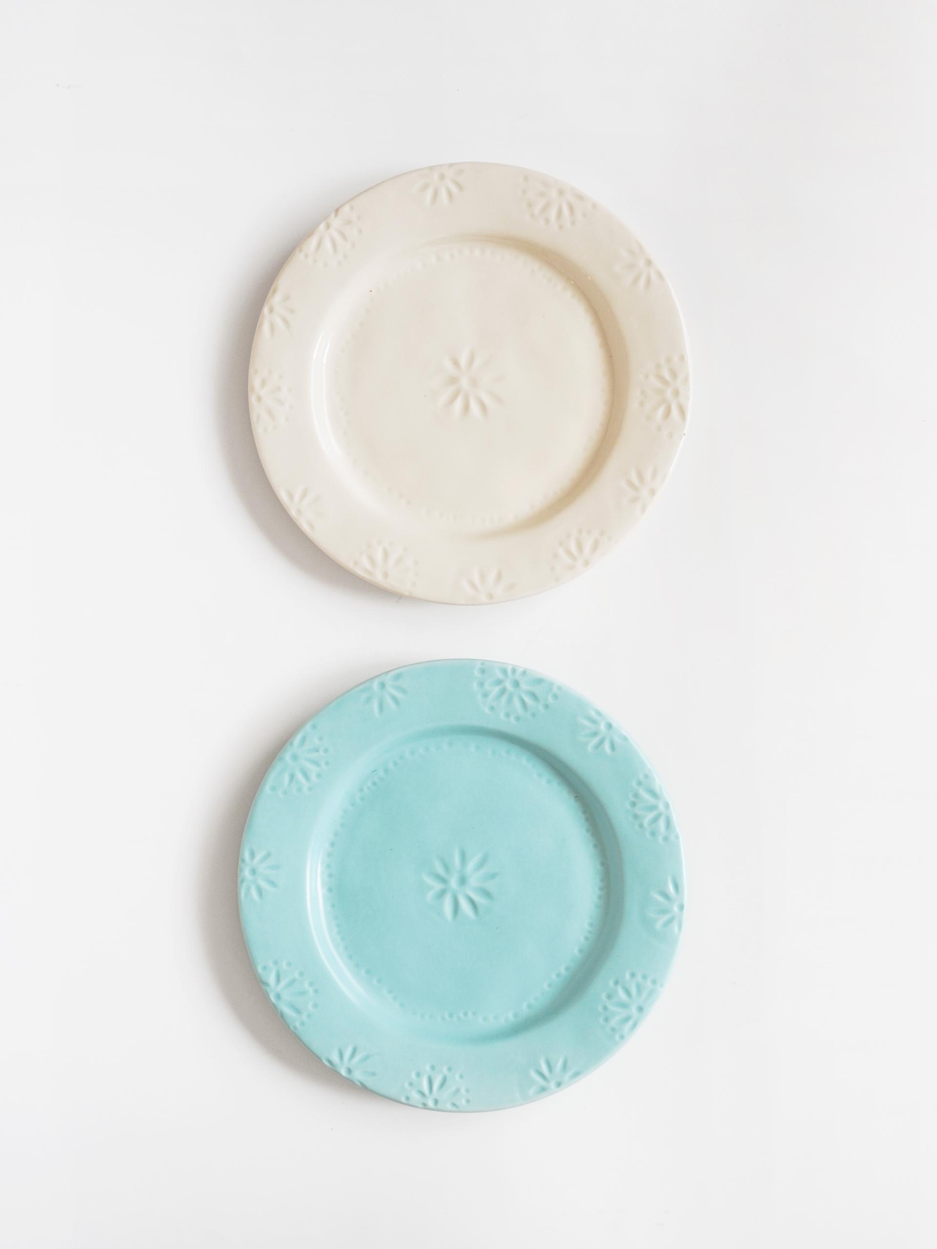 Daisy Plate (2 Color)