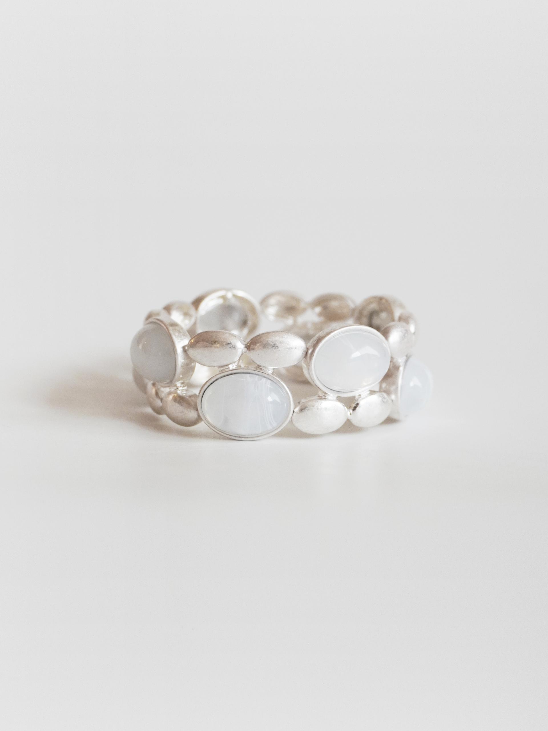 Milky Ston Bracelet