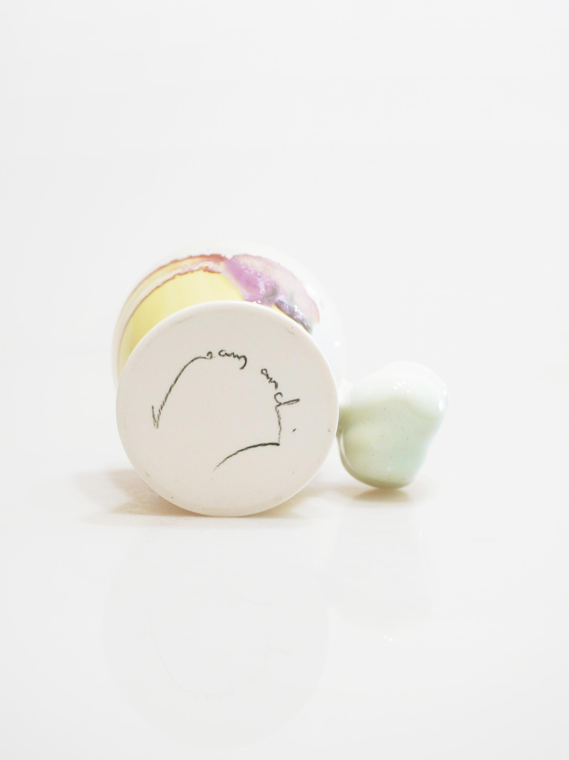 Cotton Wool Cup 01 - Unique No.9