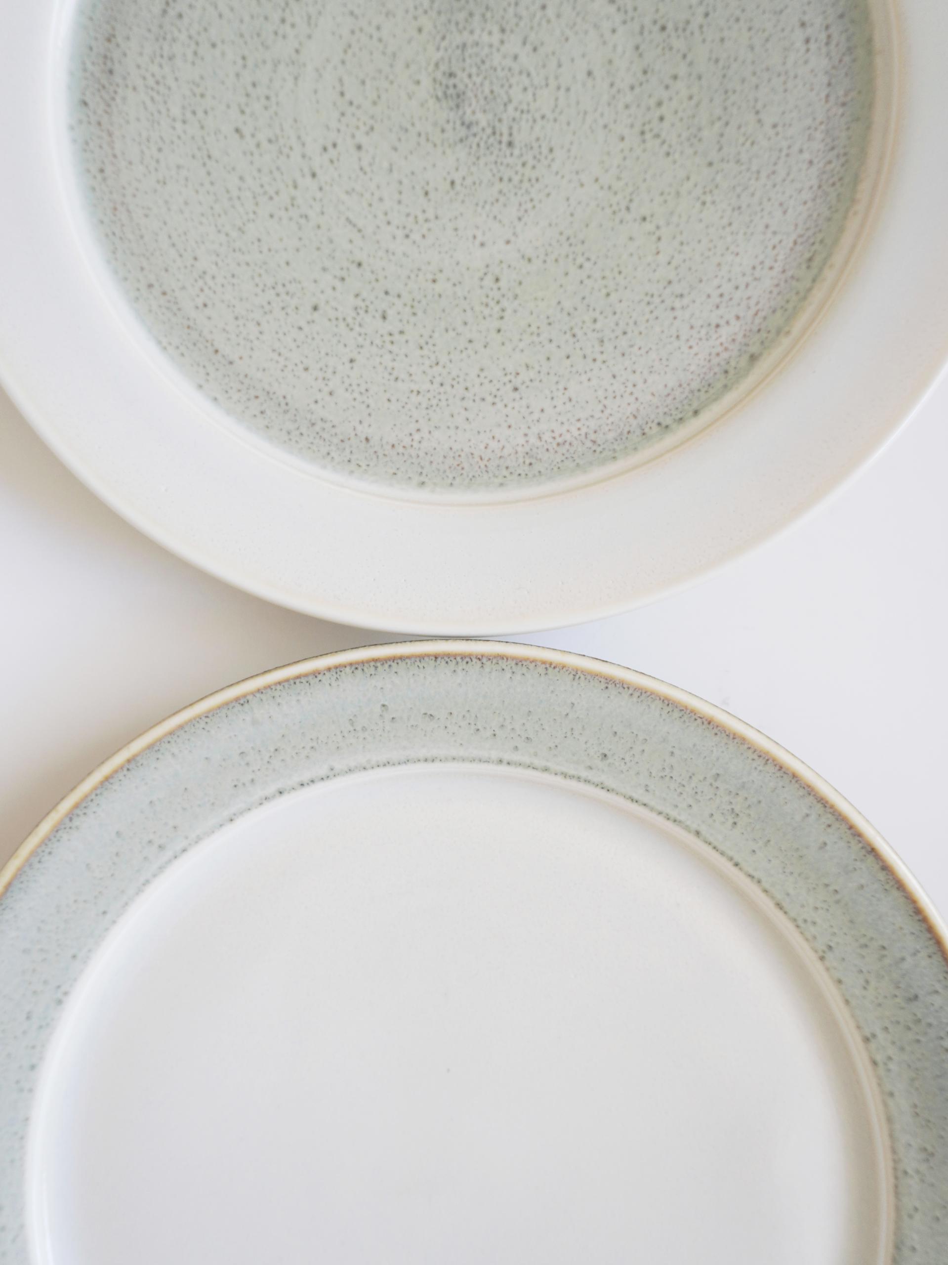 Natural Two Tone Plate - Green