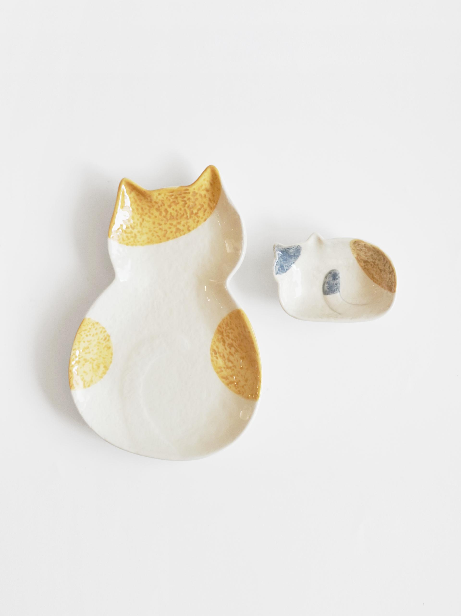 Waiting Cat Mini Bowl