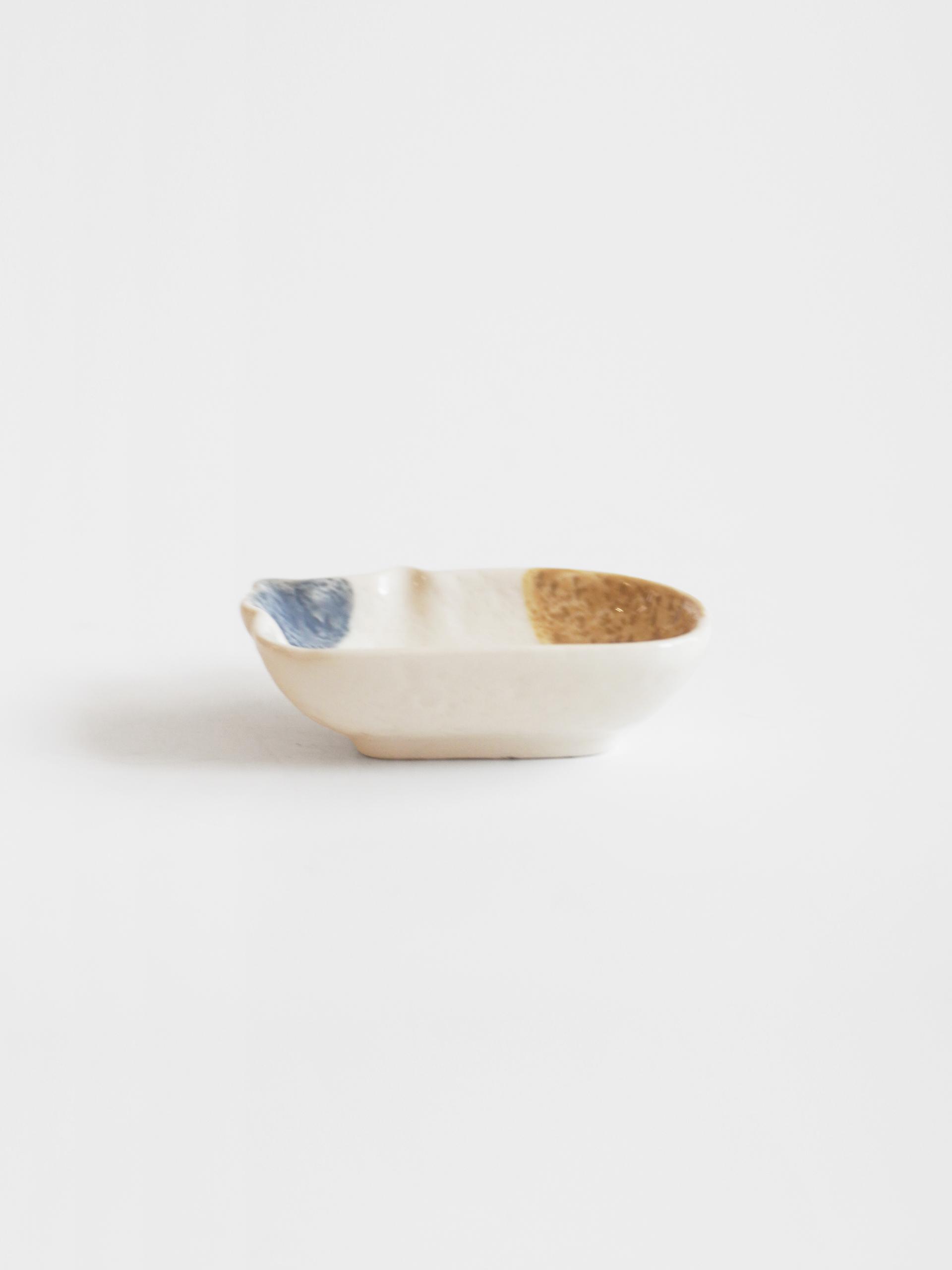 Waiting Cat Mini Bowl