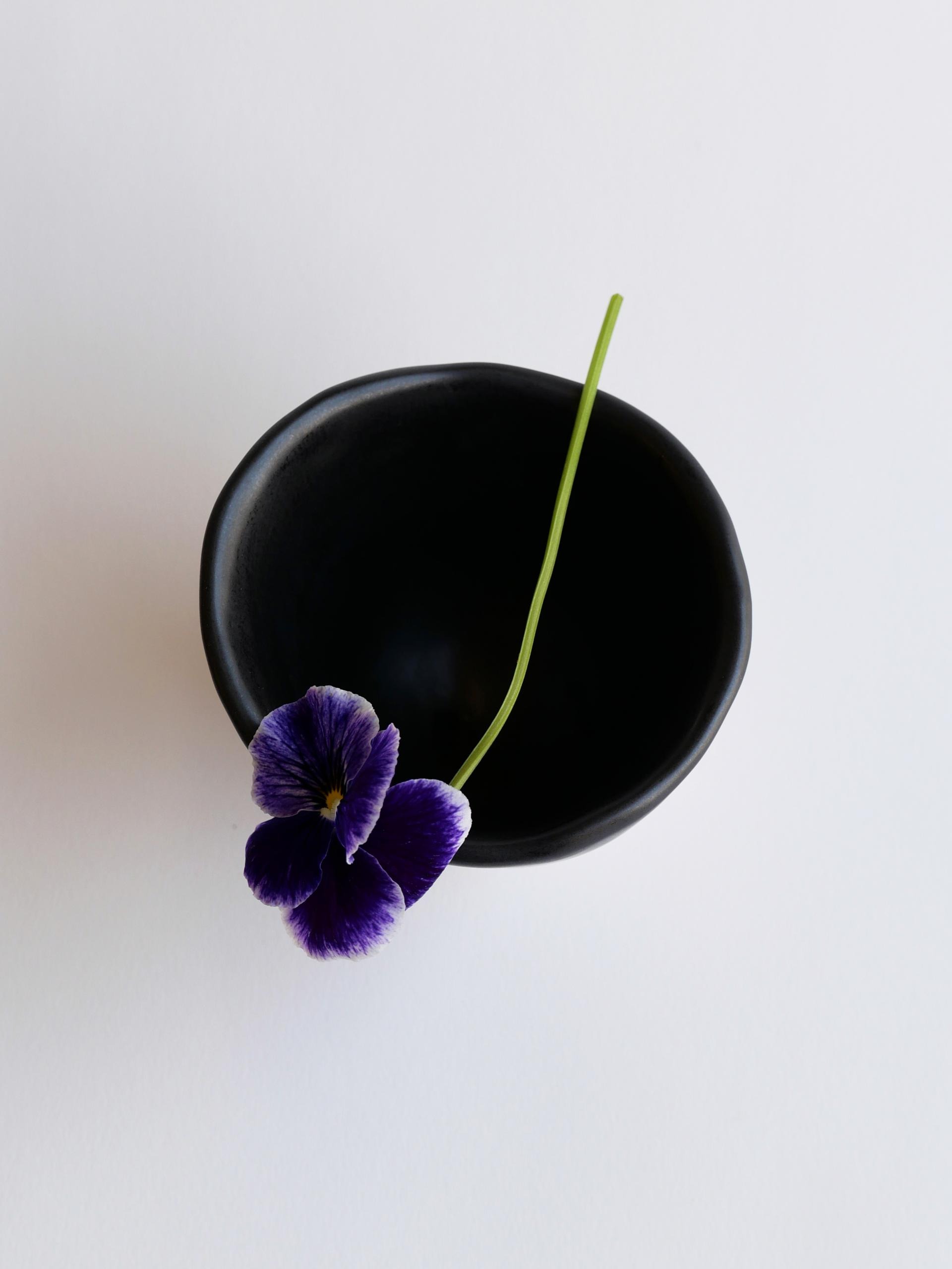 Leaf Cup - Black