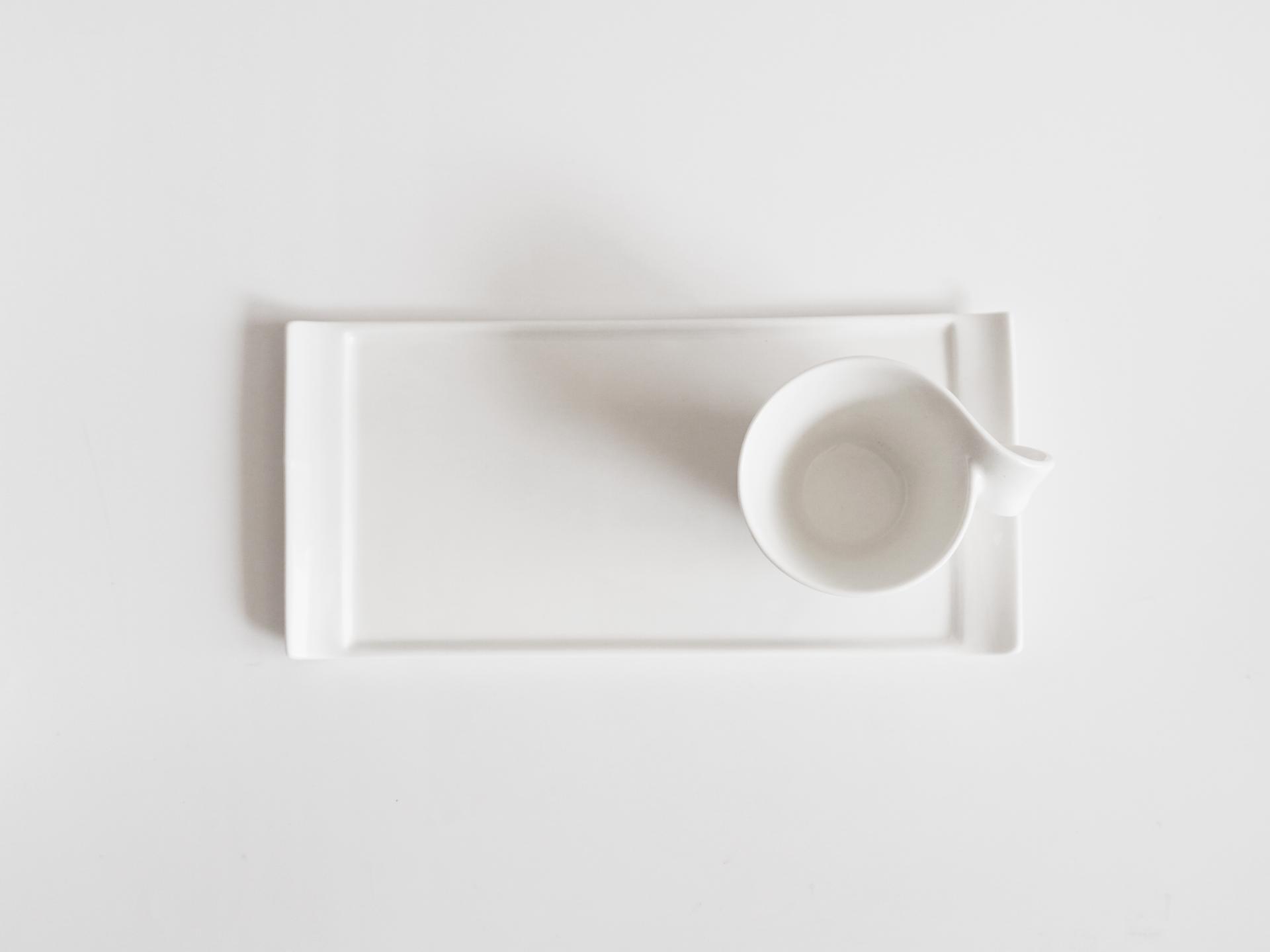 Flat White Plate & Cup Set