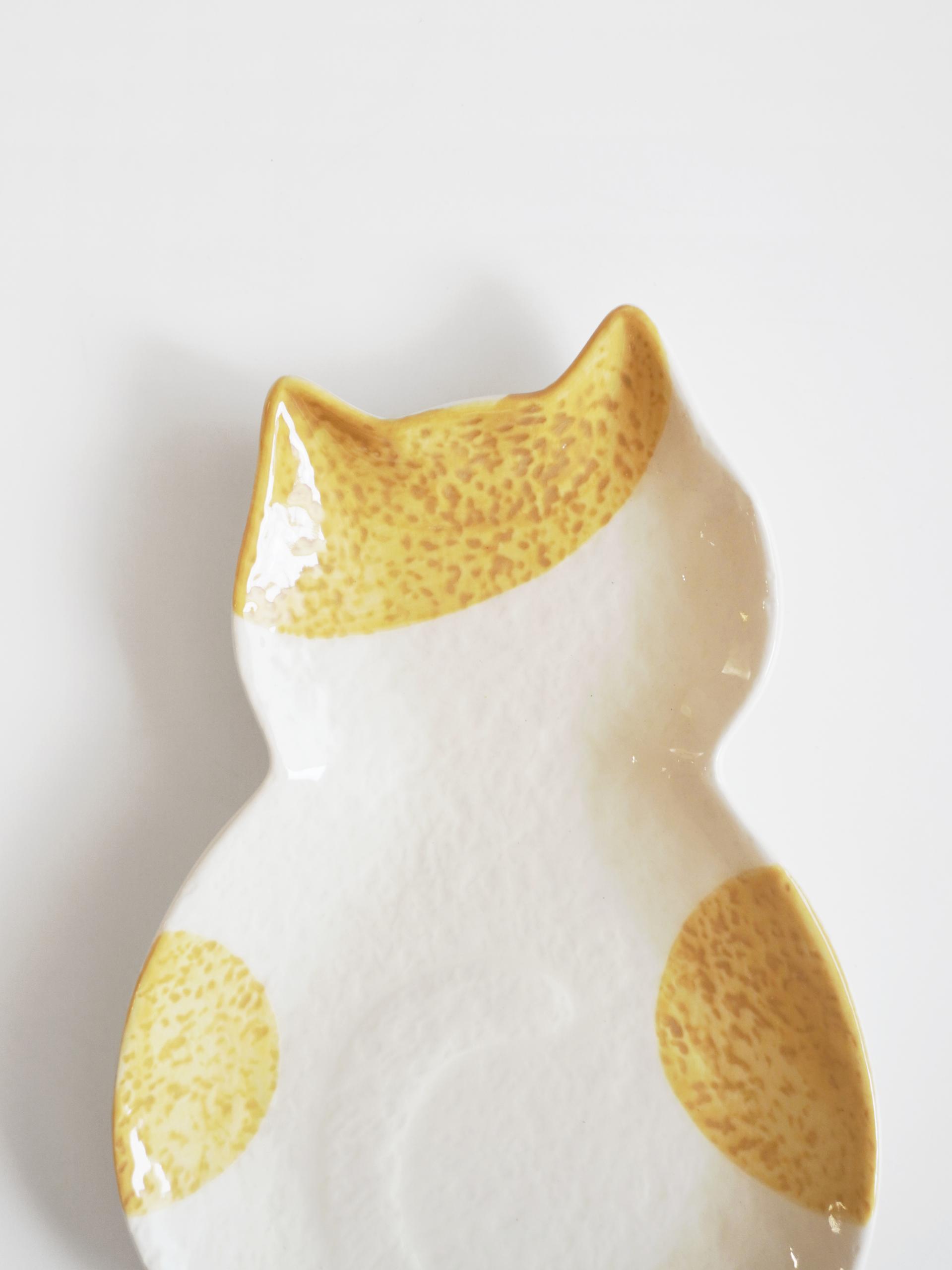 Waiting Cat Plate