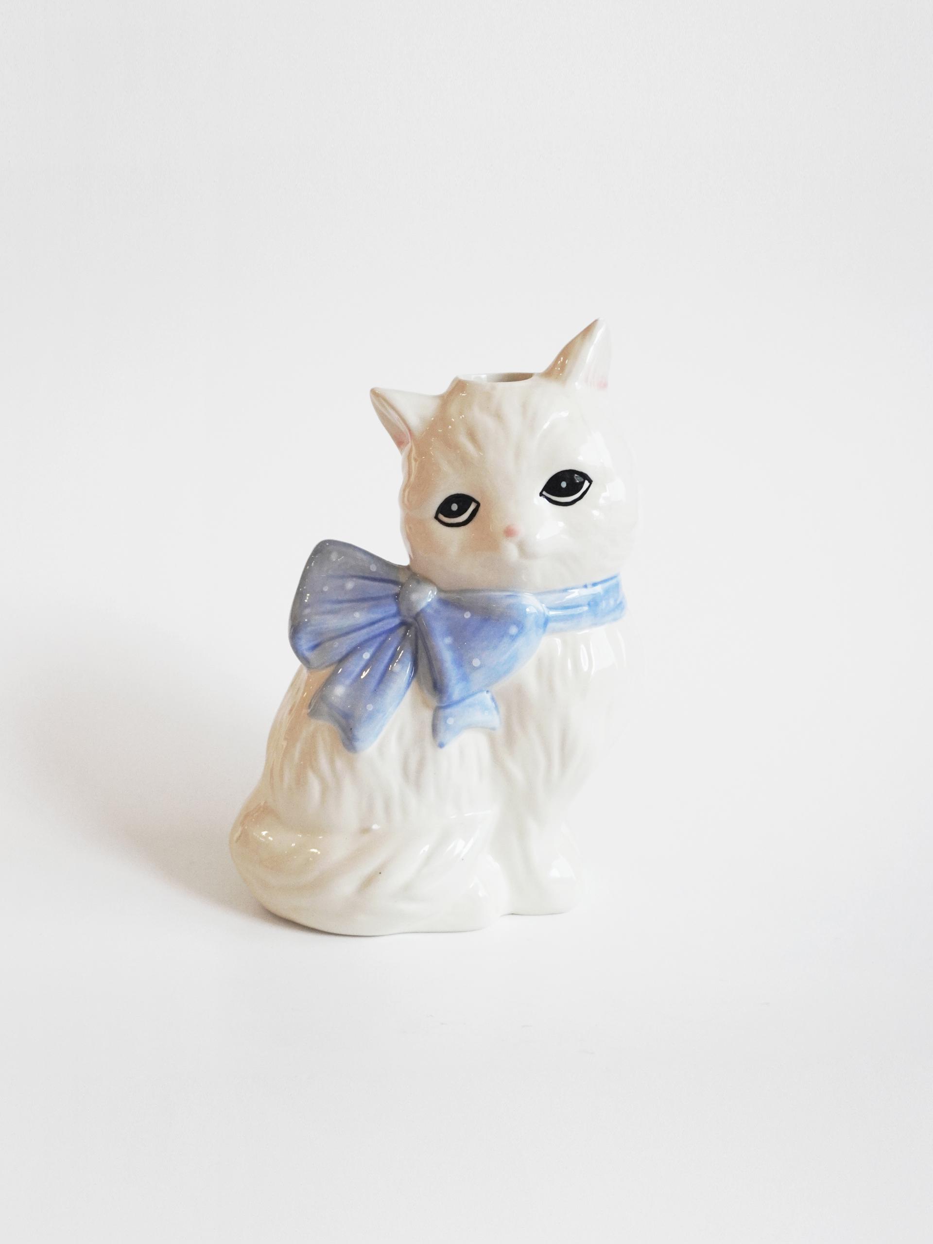 Ribbon Kitty Vase