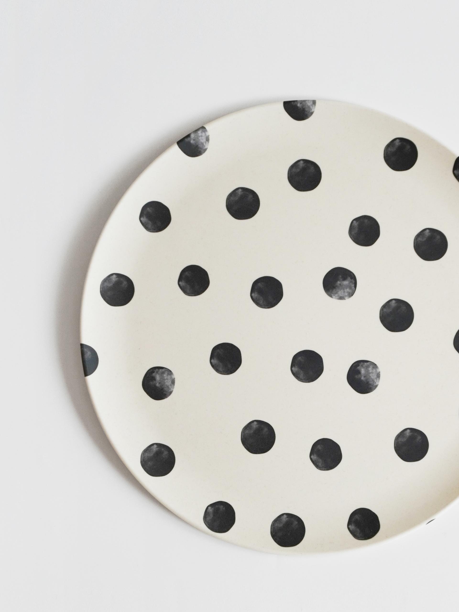 Dot Pattern Picnic Plate (L)