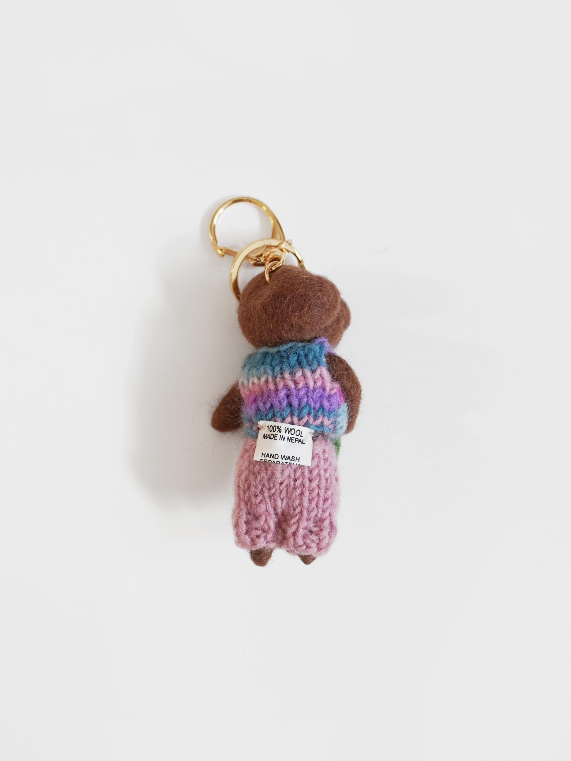 무지개 스웨터를 입은 곰 Wool Keyring
