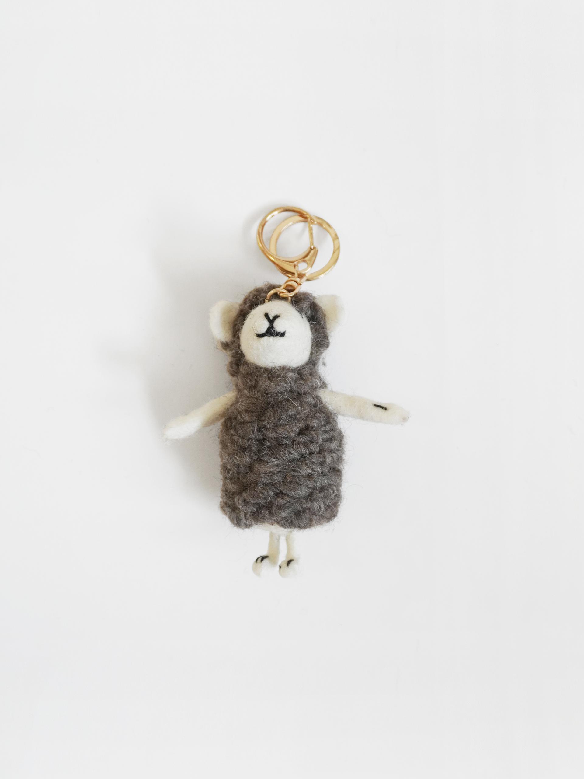 서있는 양 Wool Keyring (3 Color)