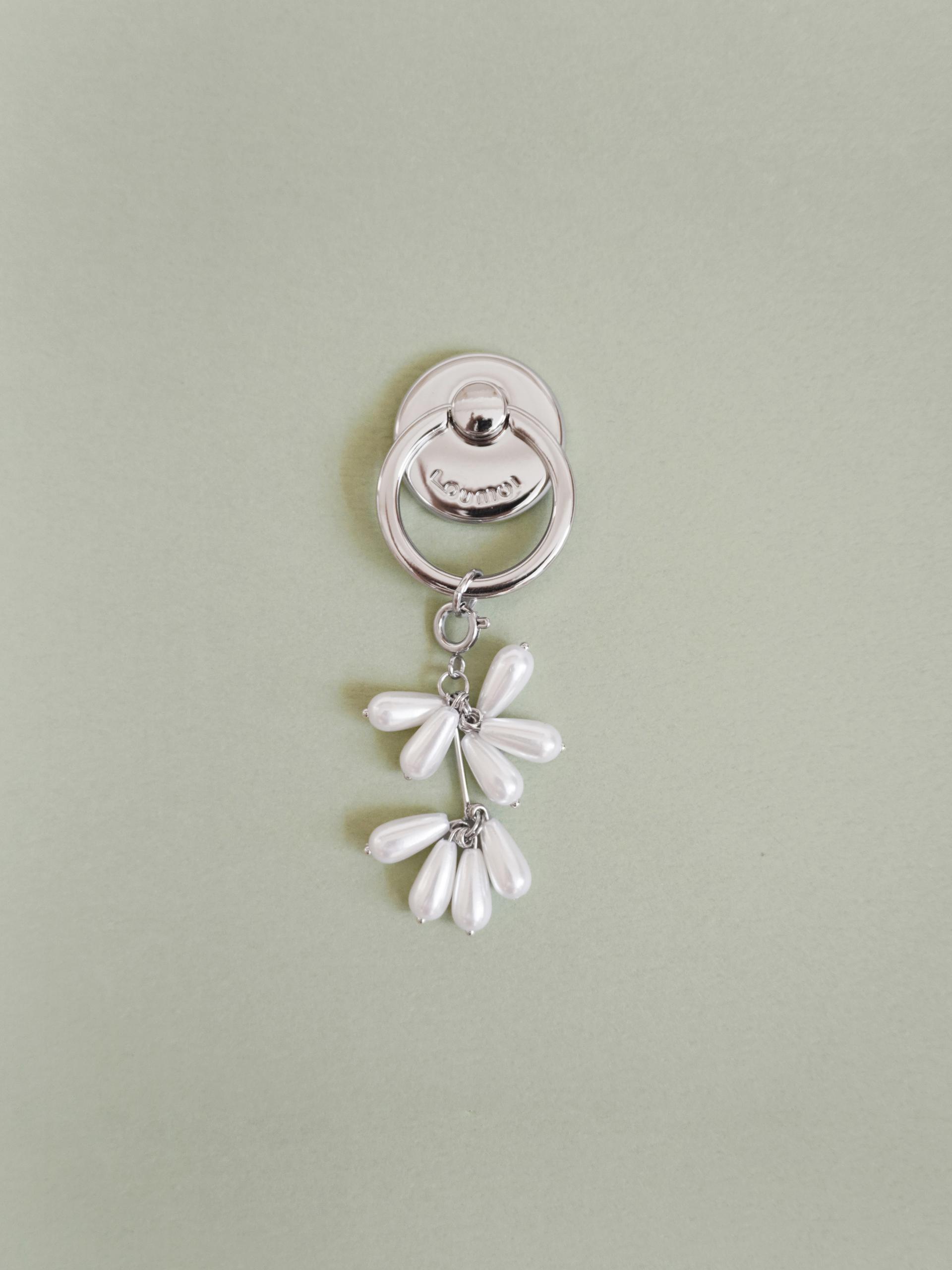 Pearl Shell Drape Ring Tok