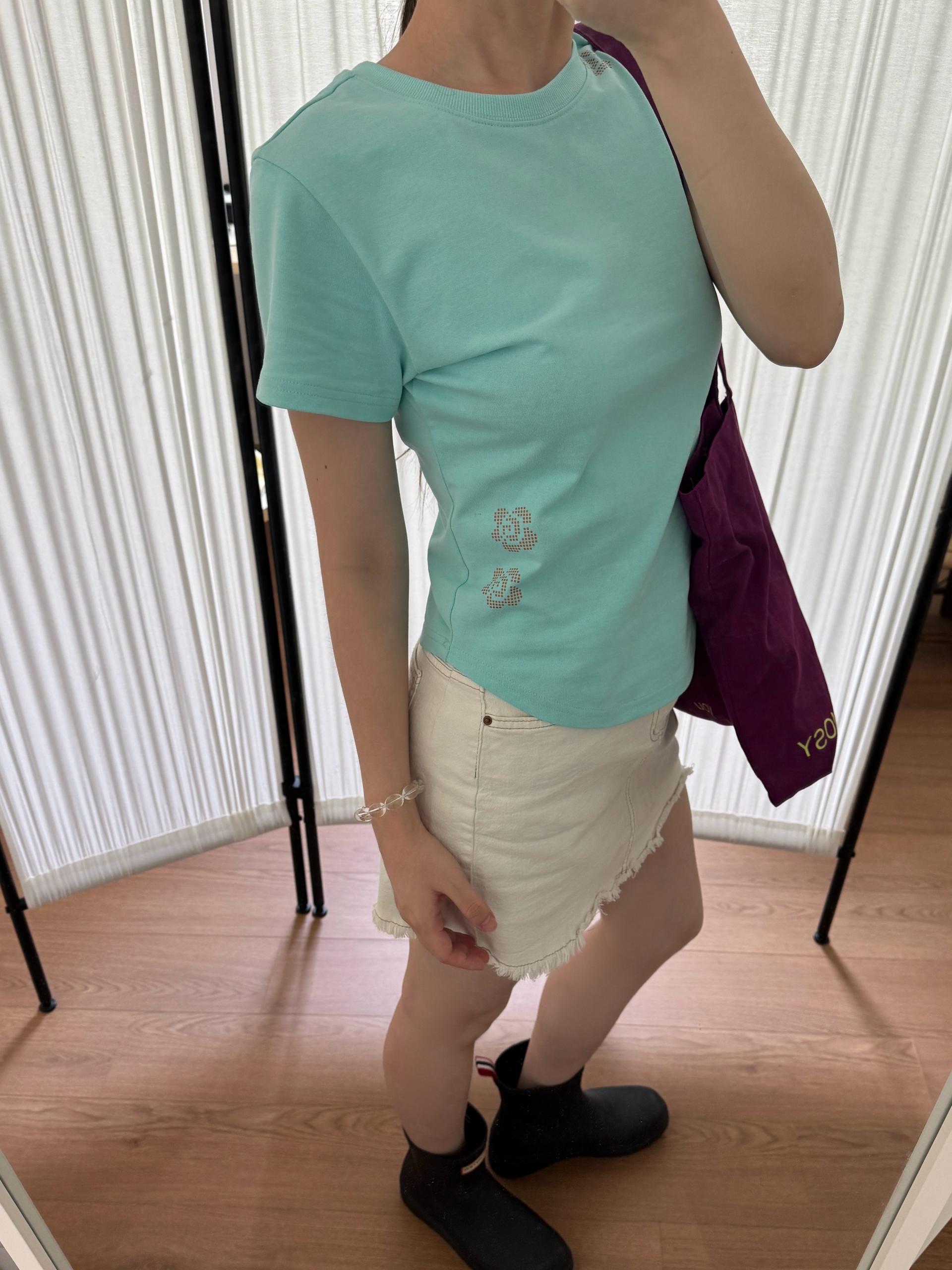 Flower Hunt T Shirt - Mint