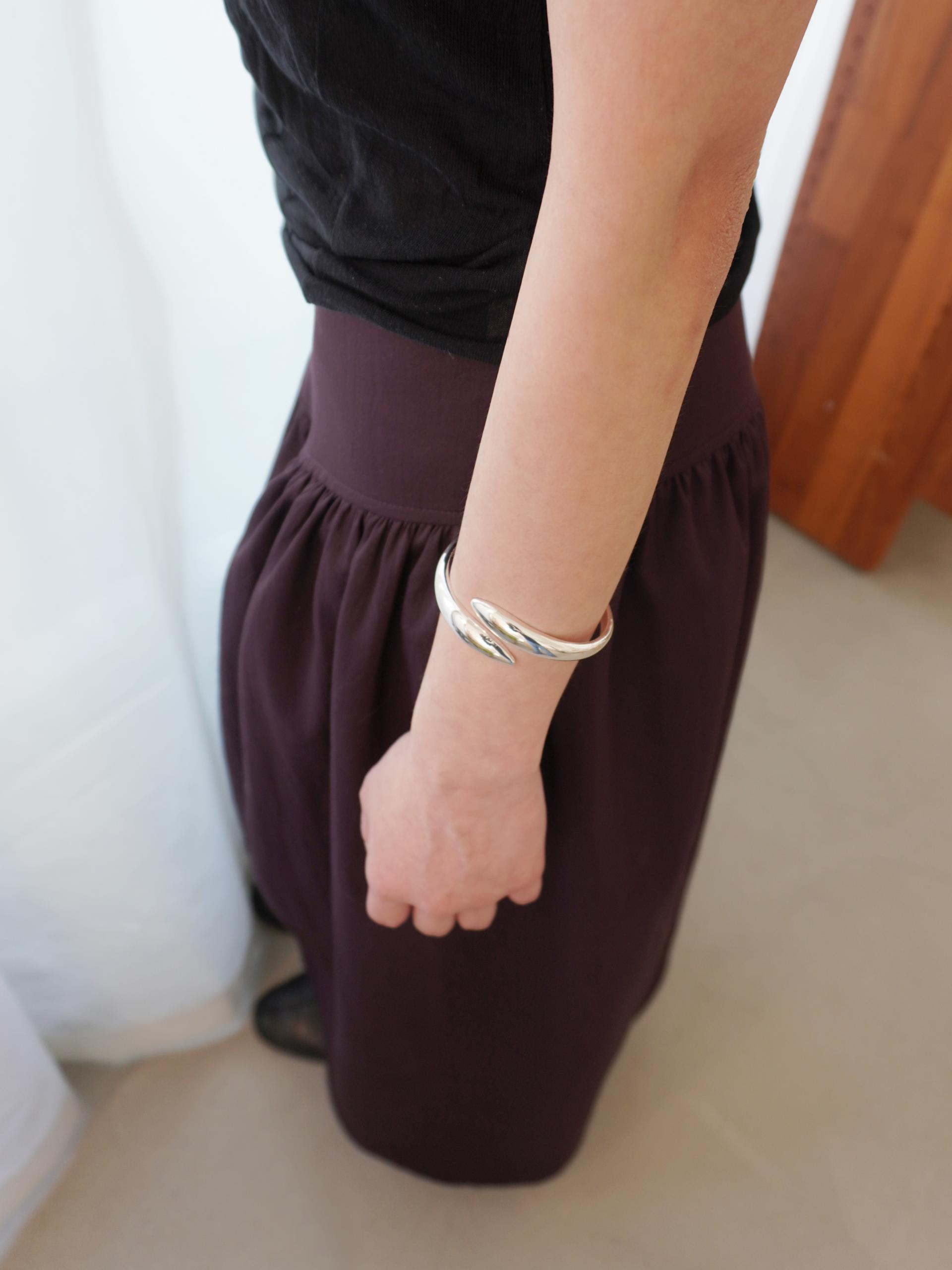 Modern Point Bracelet