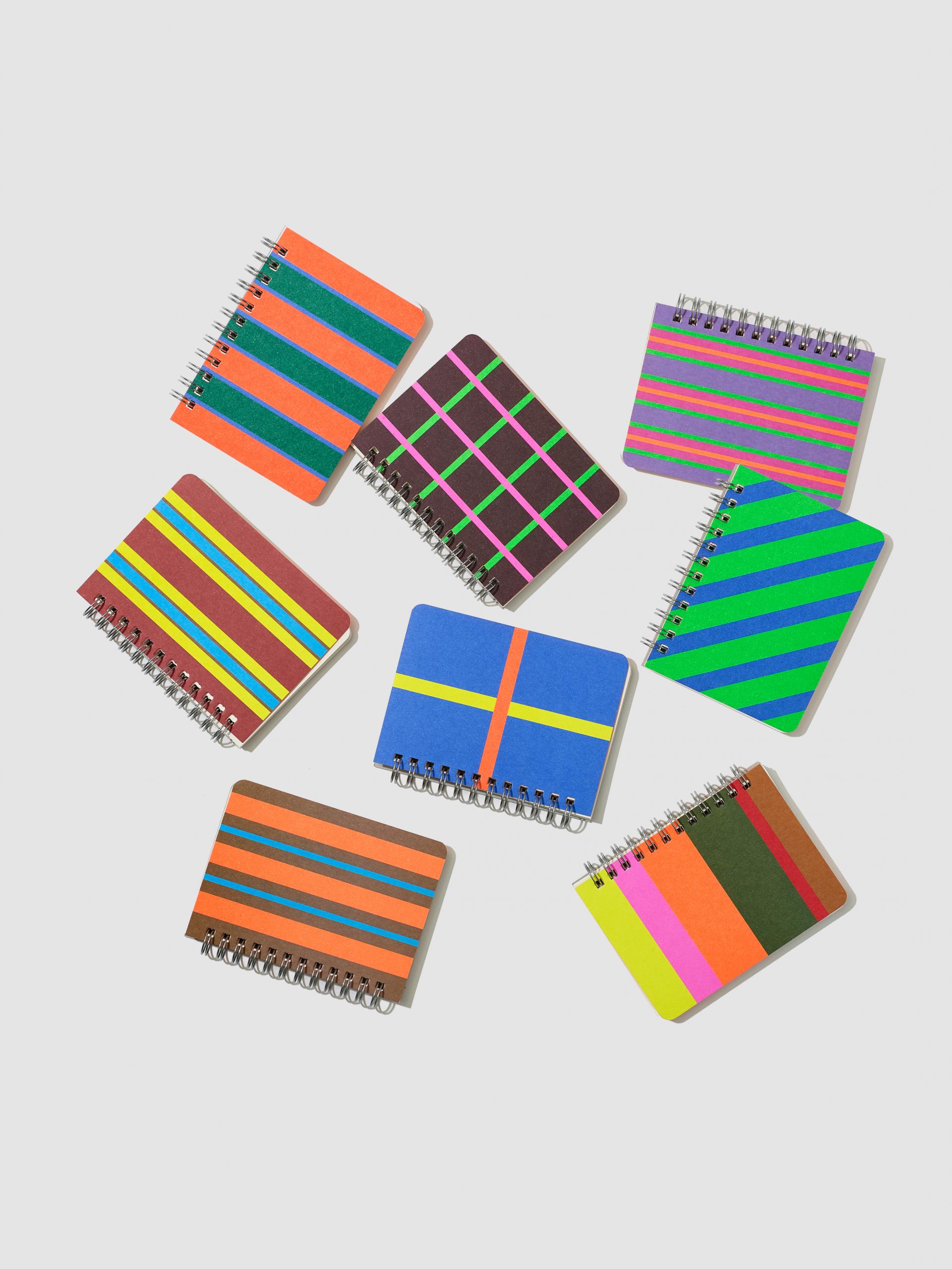 Graphic Ring Note 01