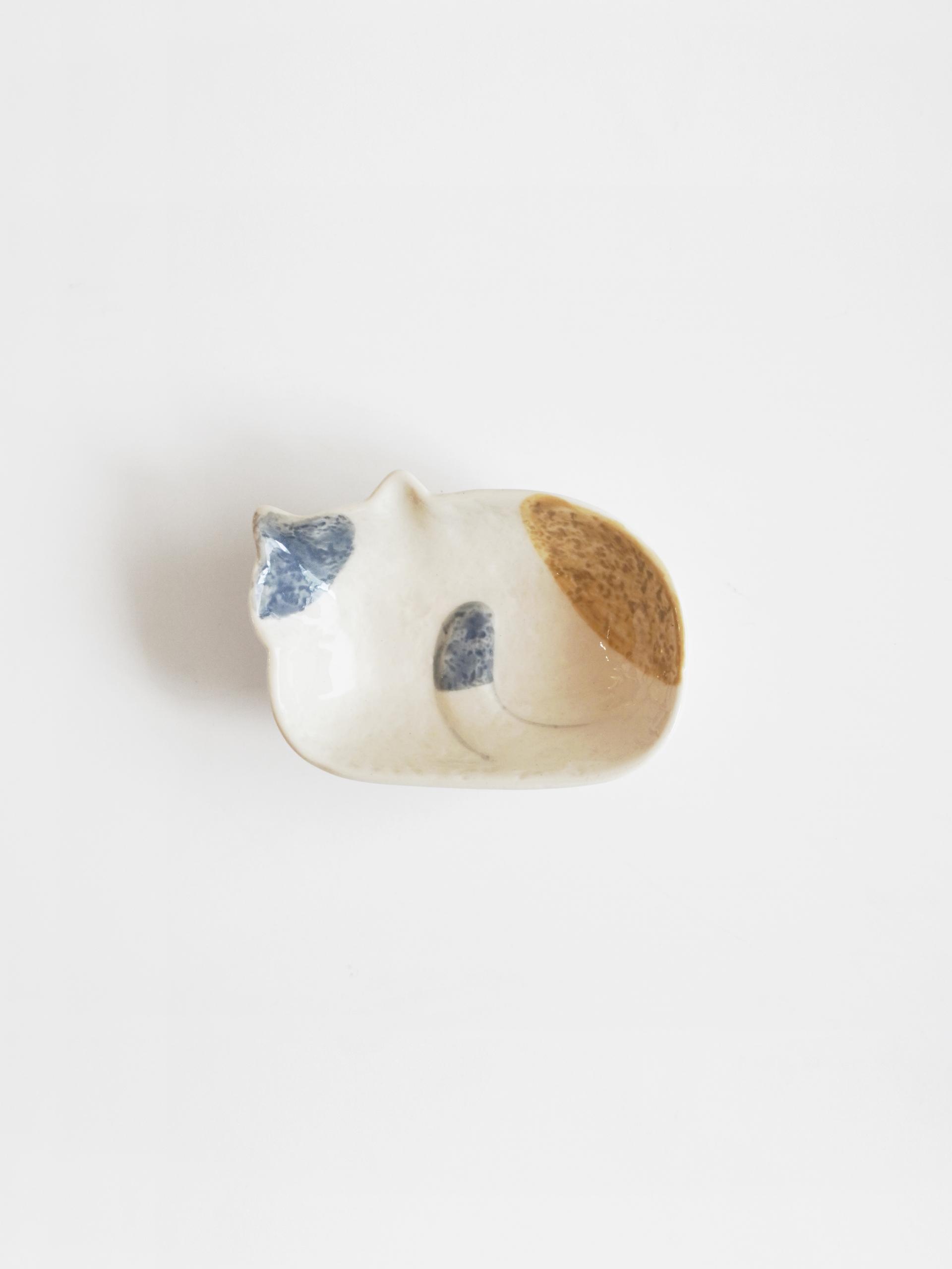 Waiting Cat Mini Bowl