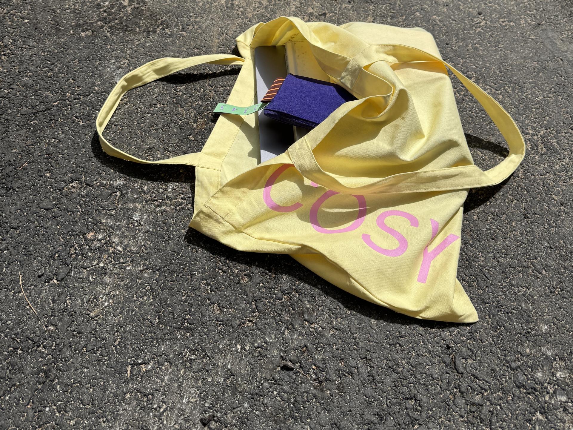 Cosy Where Bag - Yellow