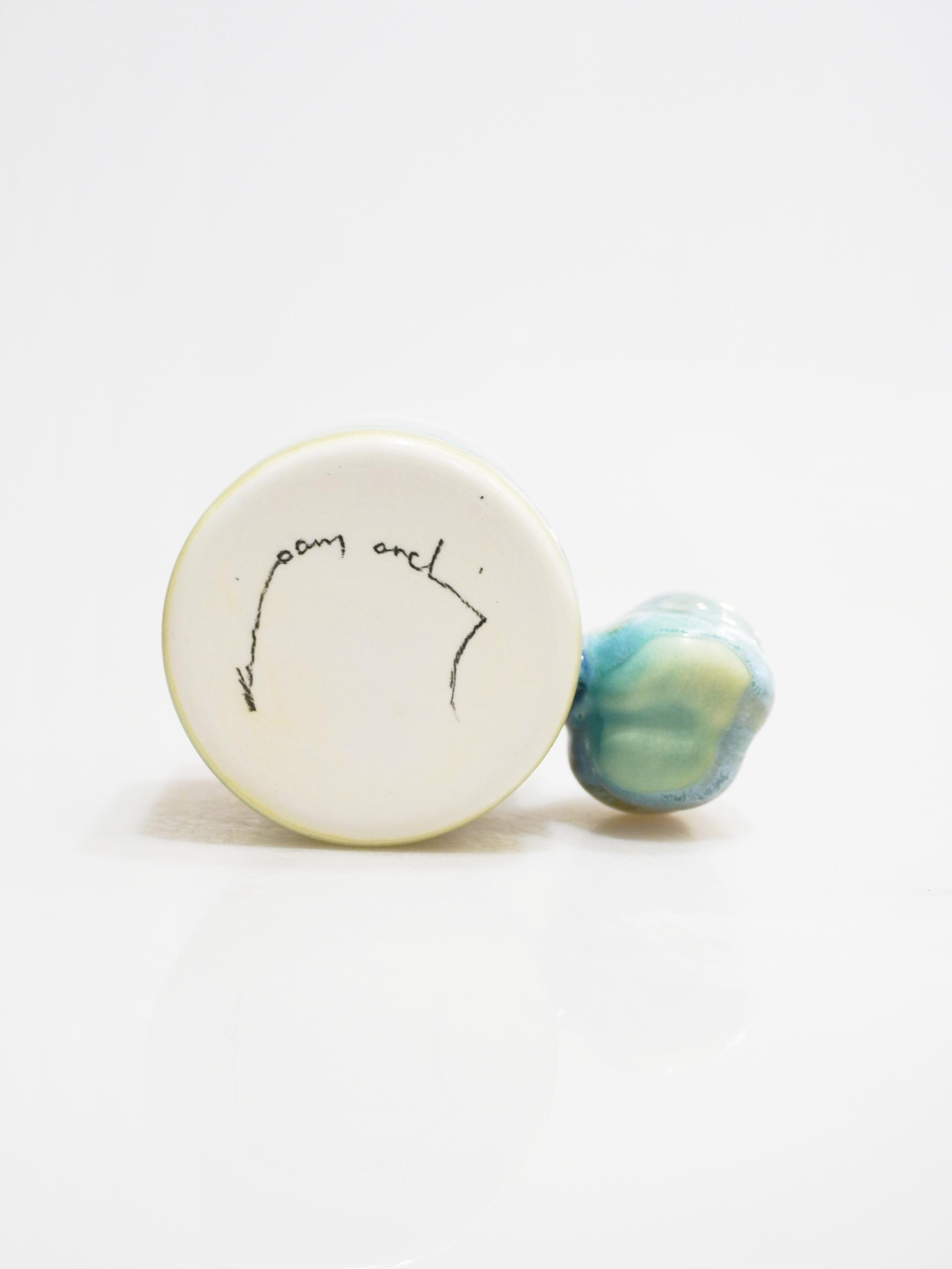 Cotton Wool Cup 02 - Unique No.23