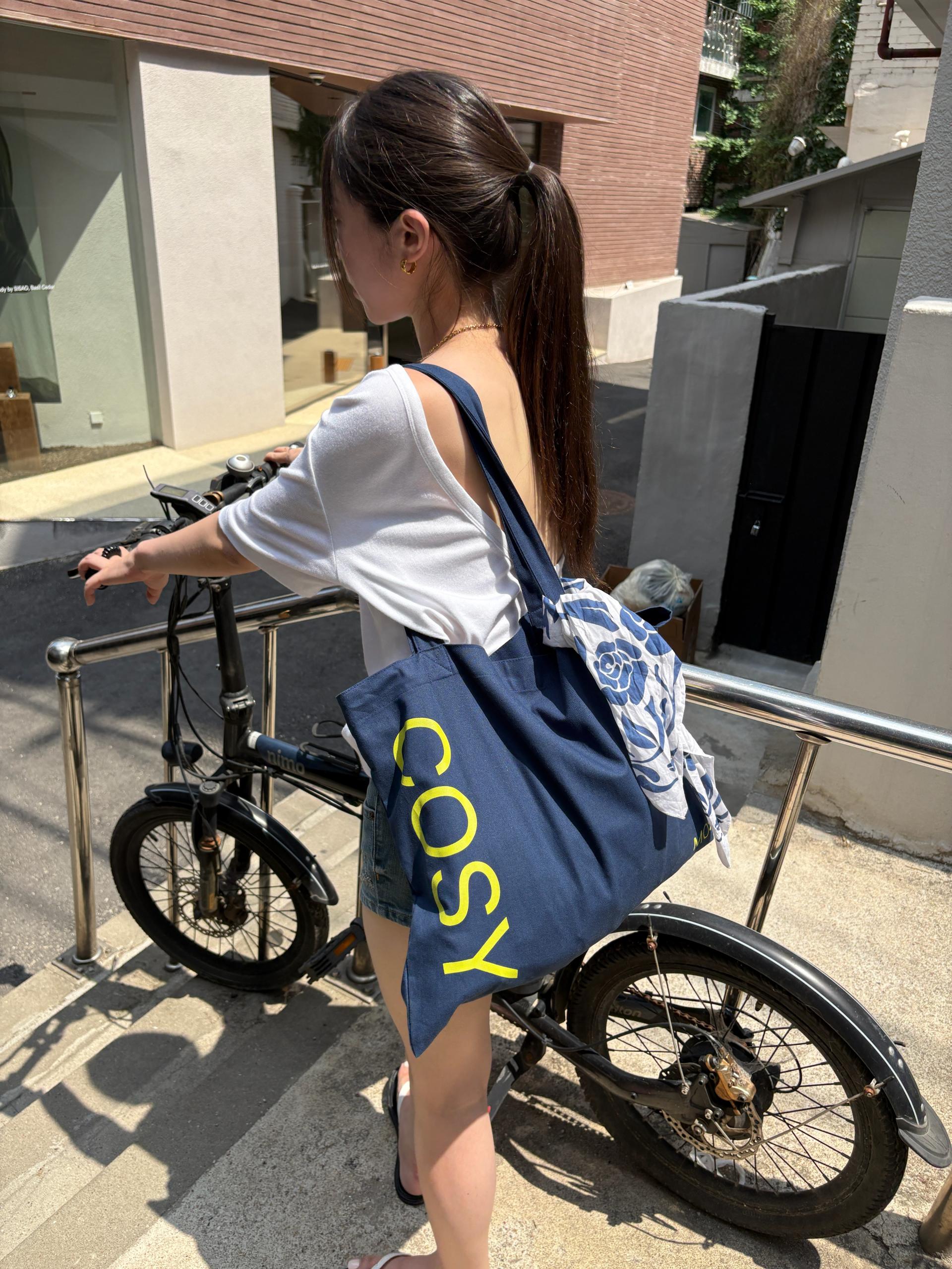 Cosy Where Bag - Navy