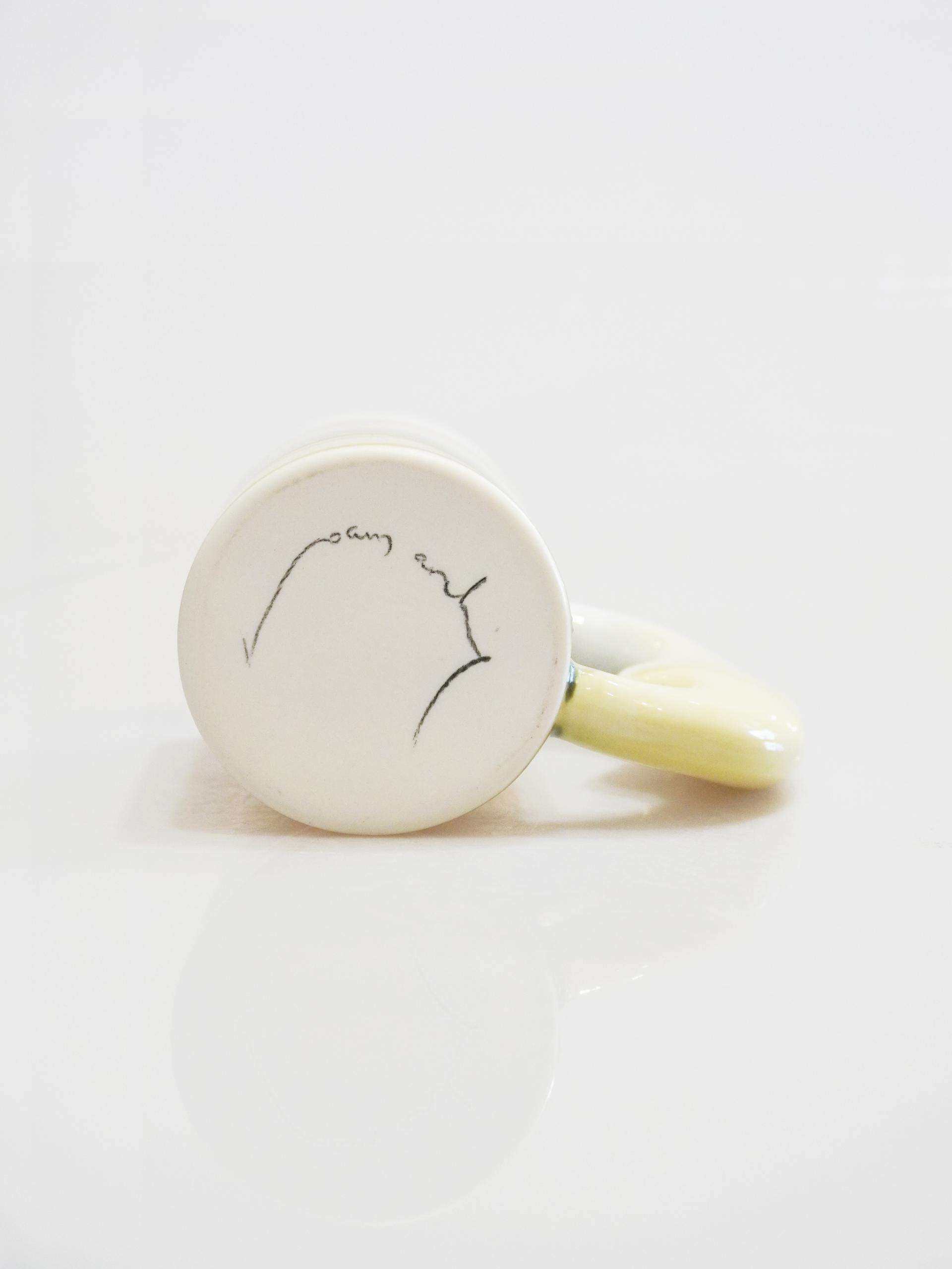 Bird Cup 01 (M) - Unique No.6