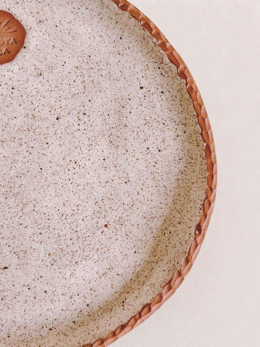 Coastalica Plate - White