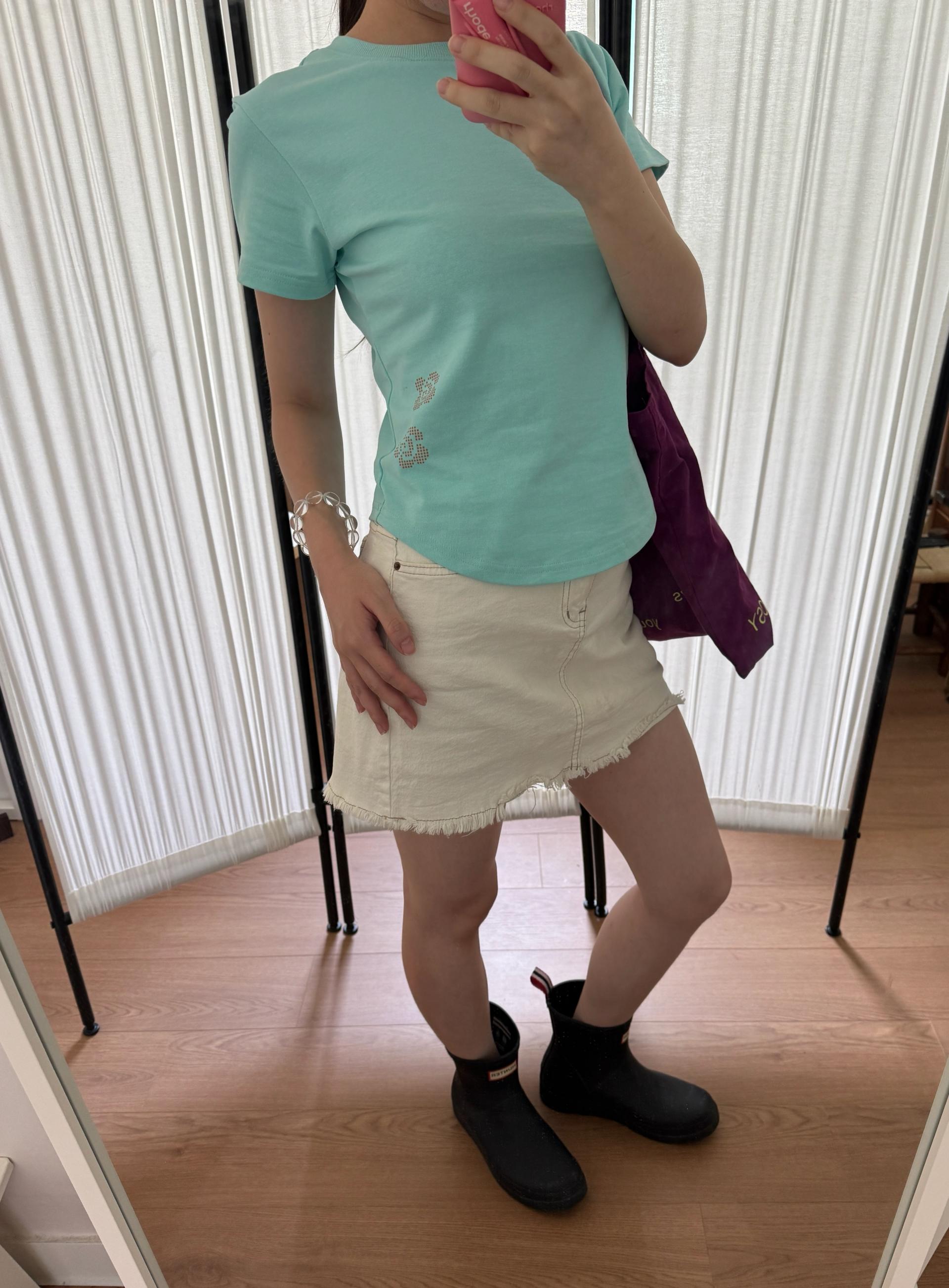 Flower Hunt T Shirt - Mint