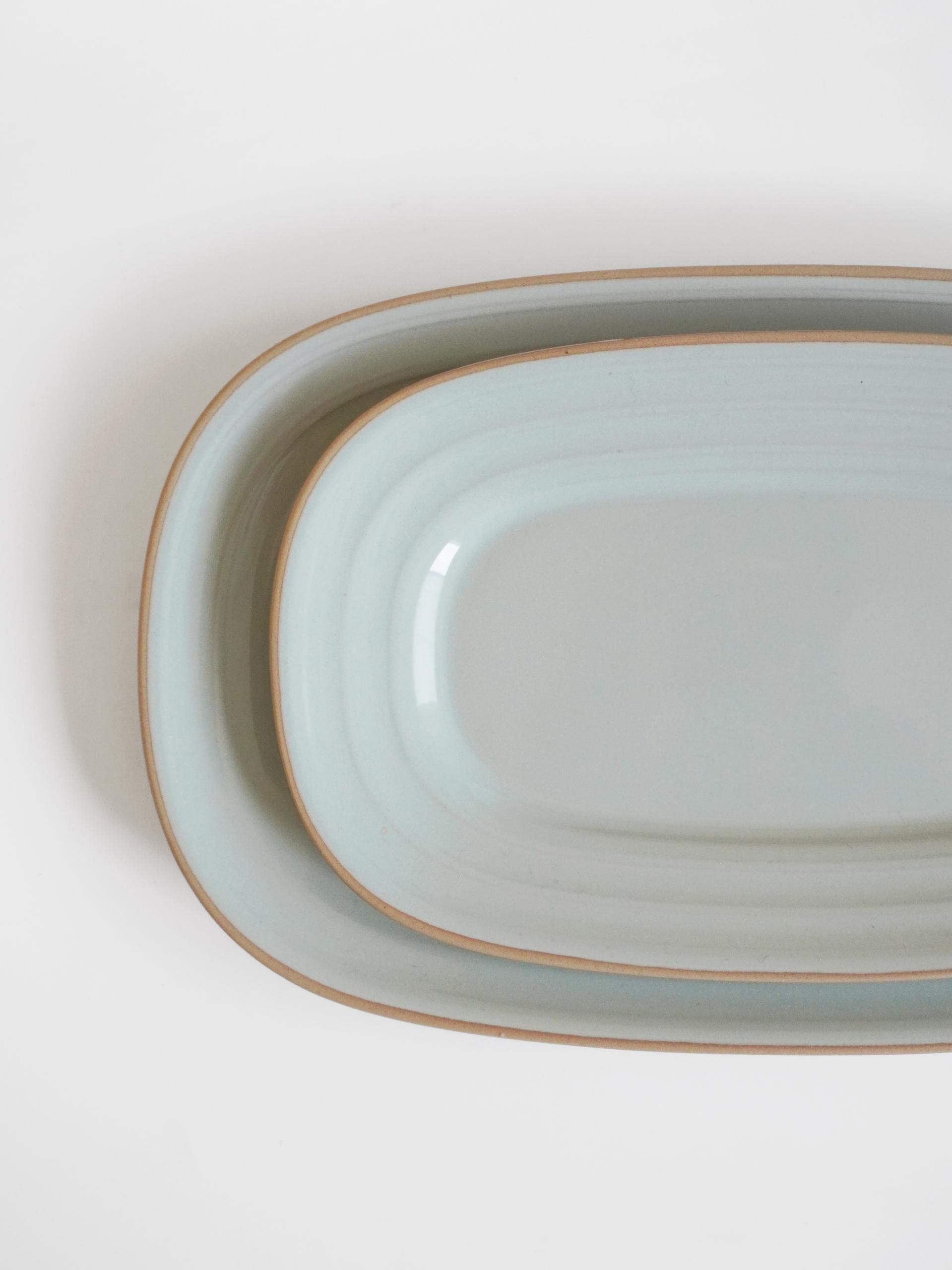 Mint Beige Line Oval Plate (2 Size)
