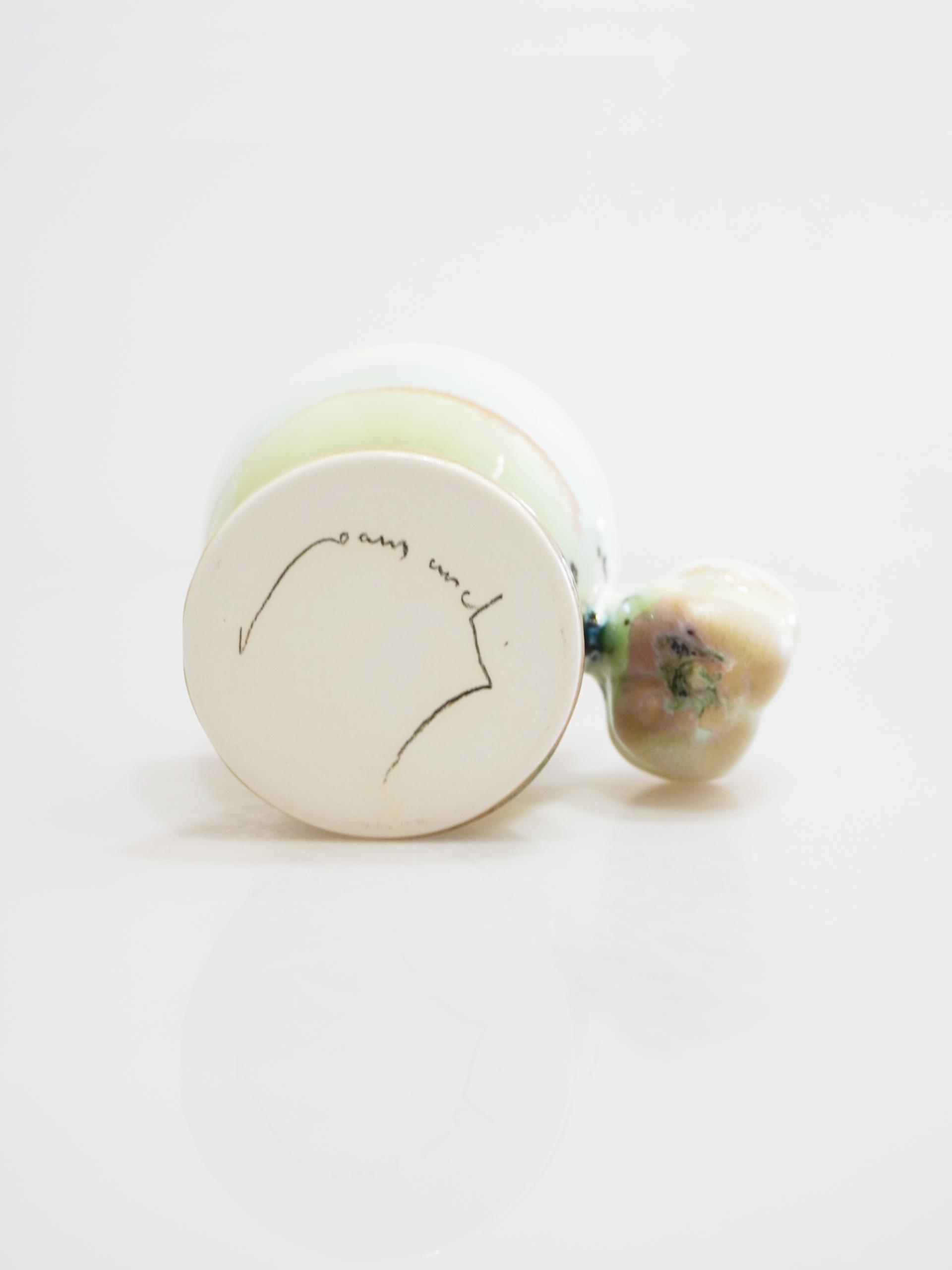 Cotton Wool Cup 01 - Unique No.7