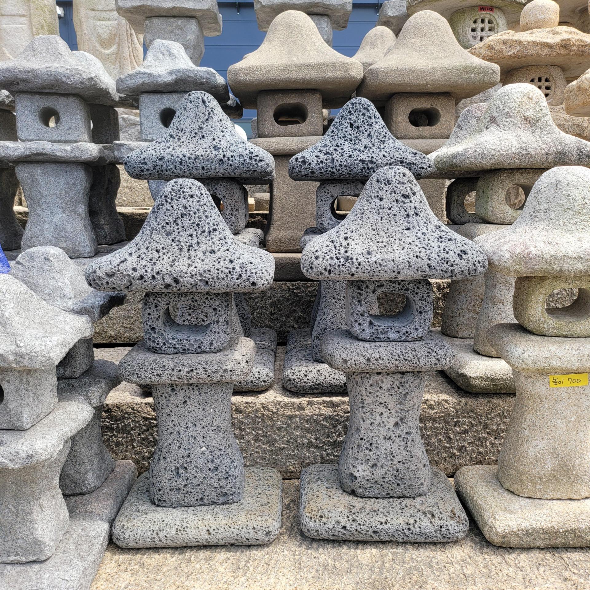 바보석등 현무암 (높이 700mm)