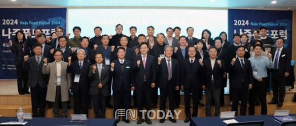 b2cdfdd4919d5.png