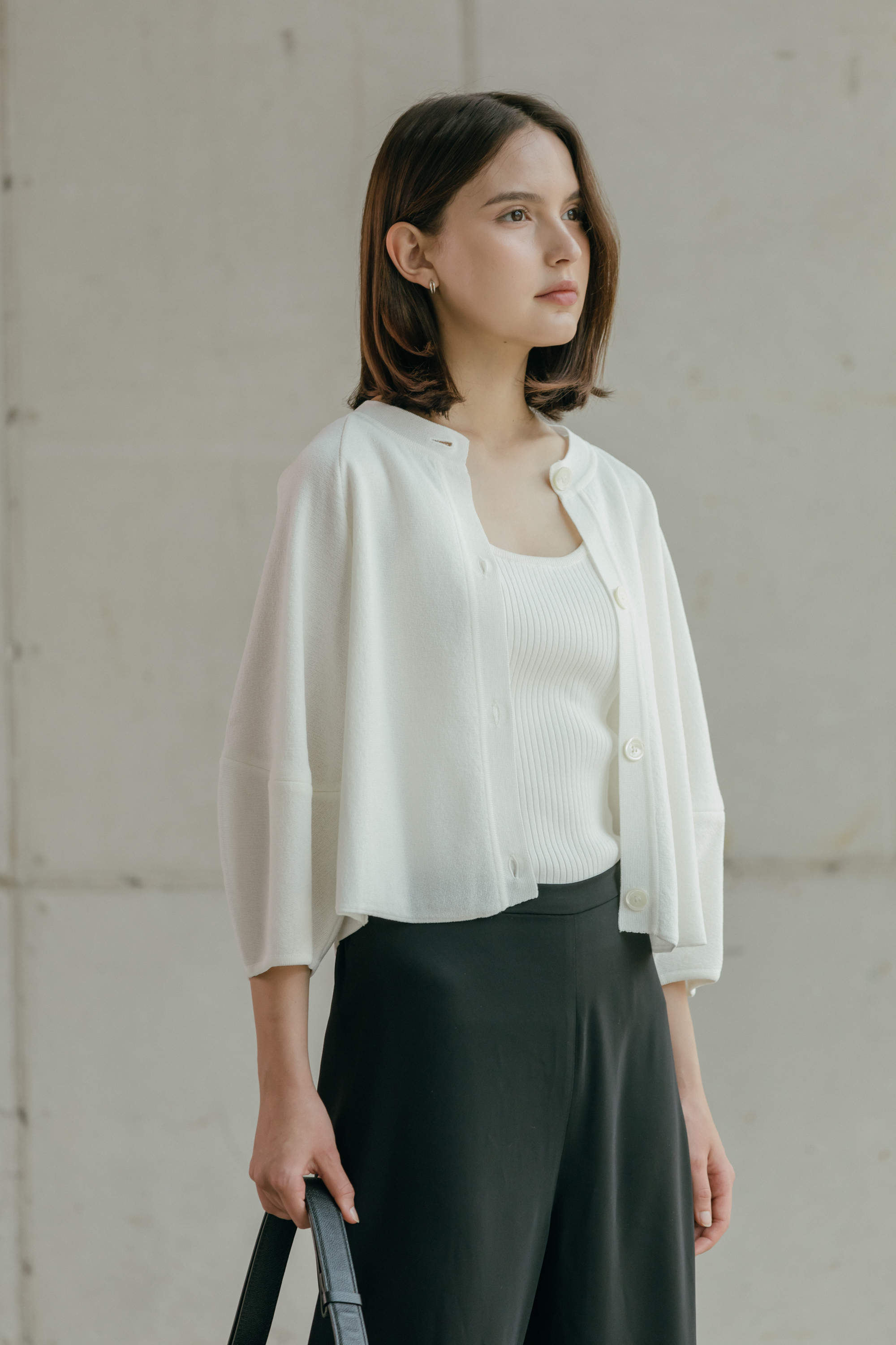 마농 드로즈볼륨 니트가디건_BLACK (2colors)