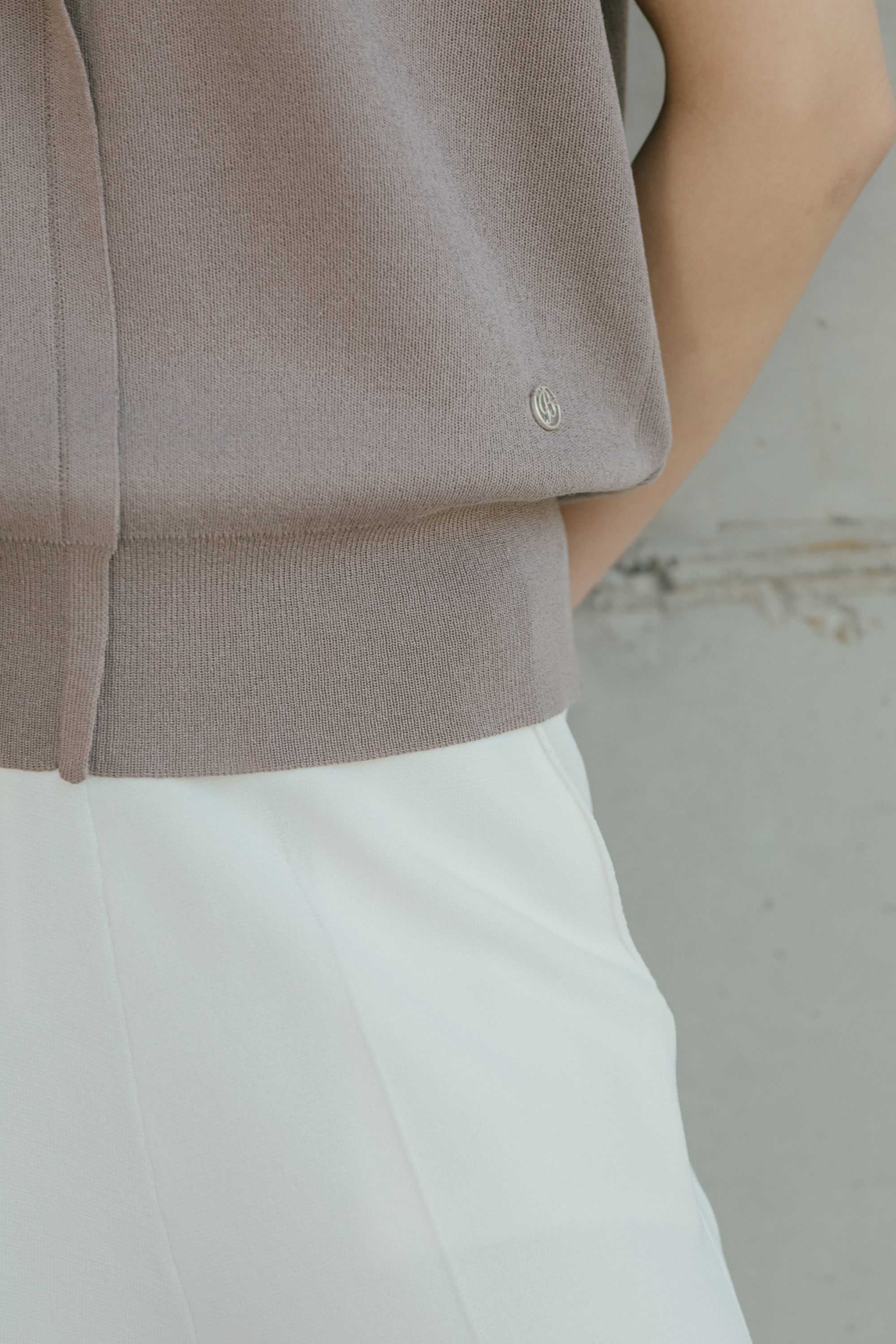 플로렌 시그니처 카라 니트 TOP_IVORY (3colors)