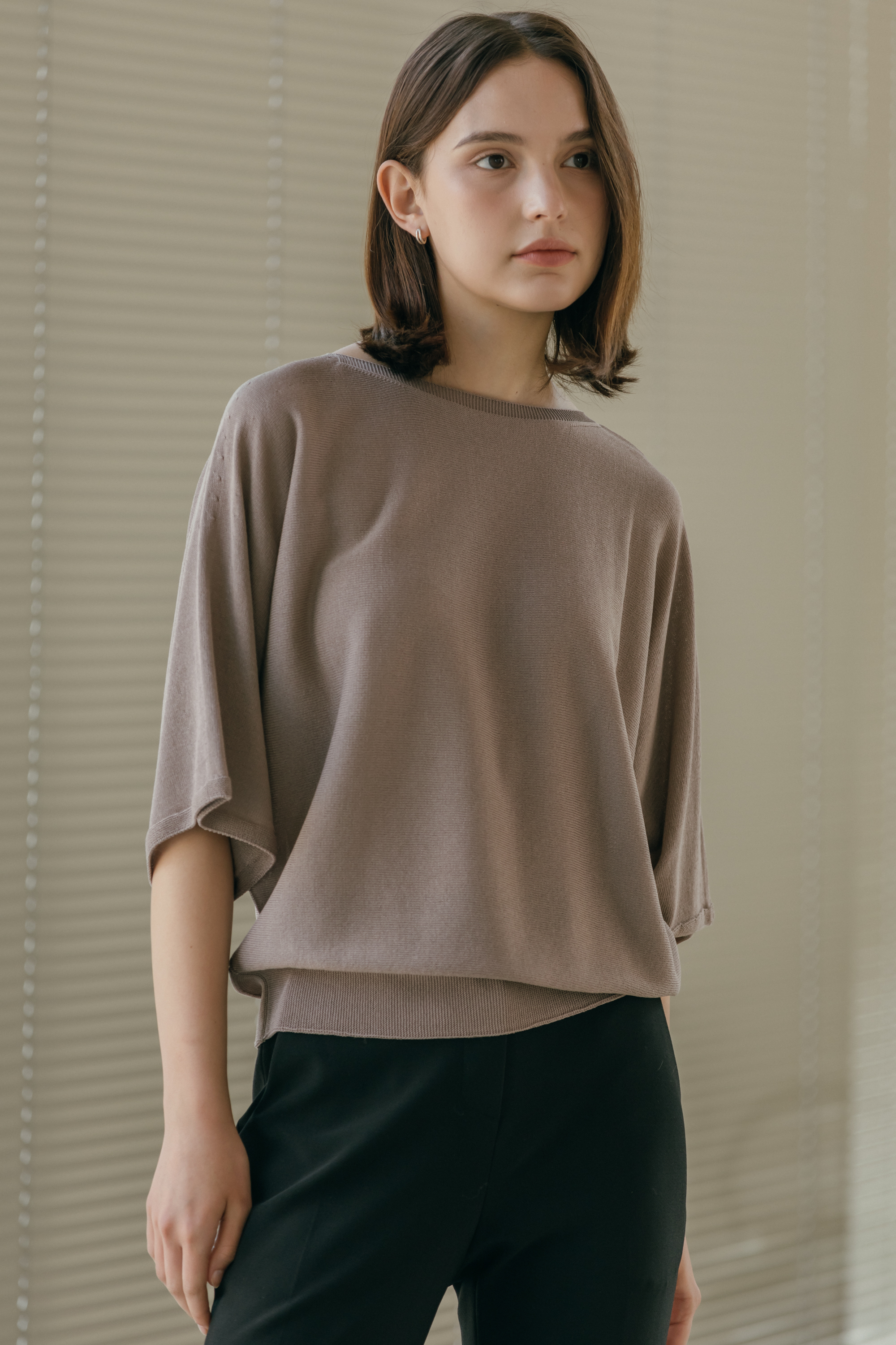 라비에트 홀가 니트 TOP _BEIGE (3colors)