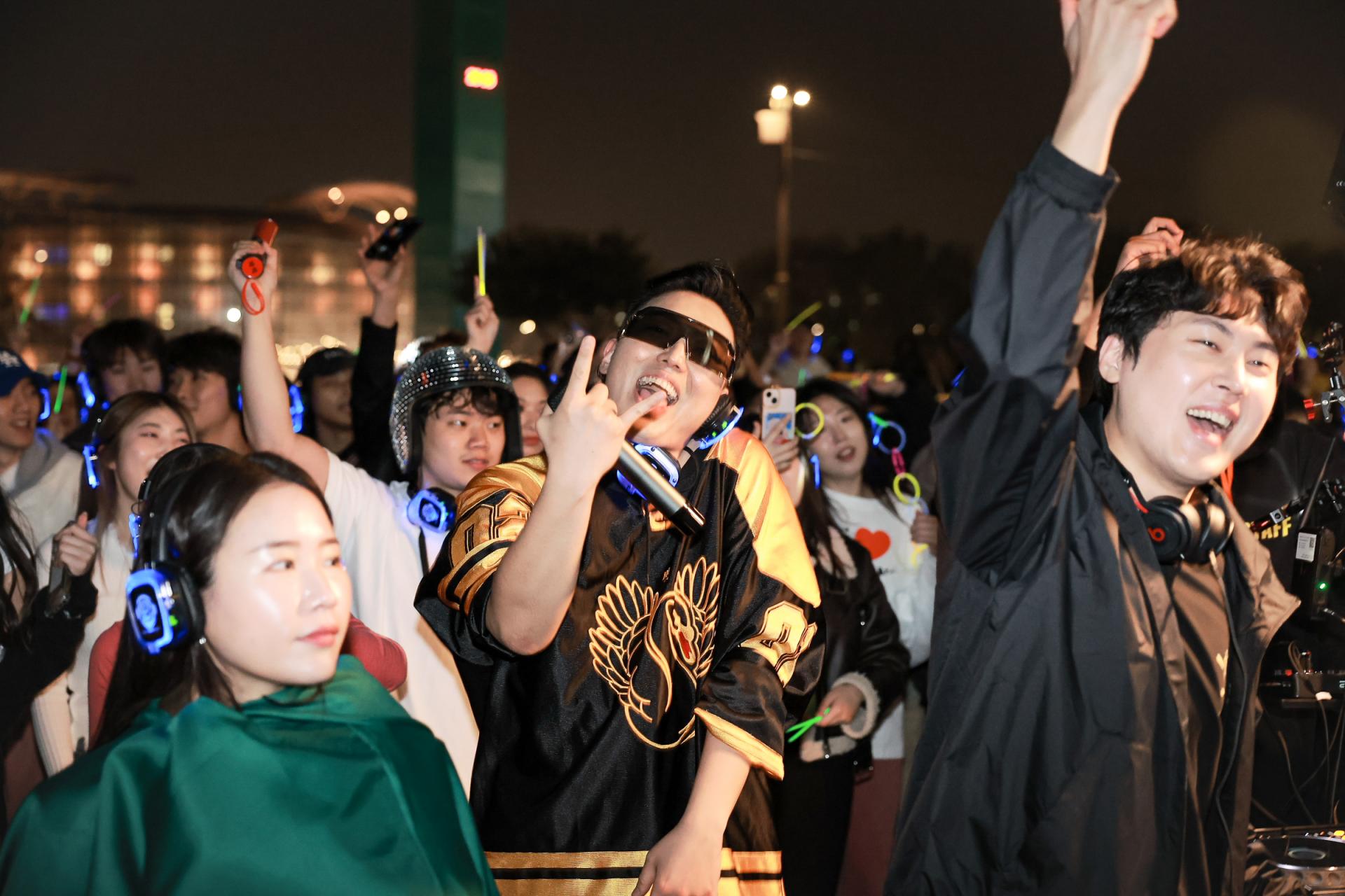 04359acc8889d.jpg