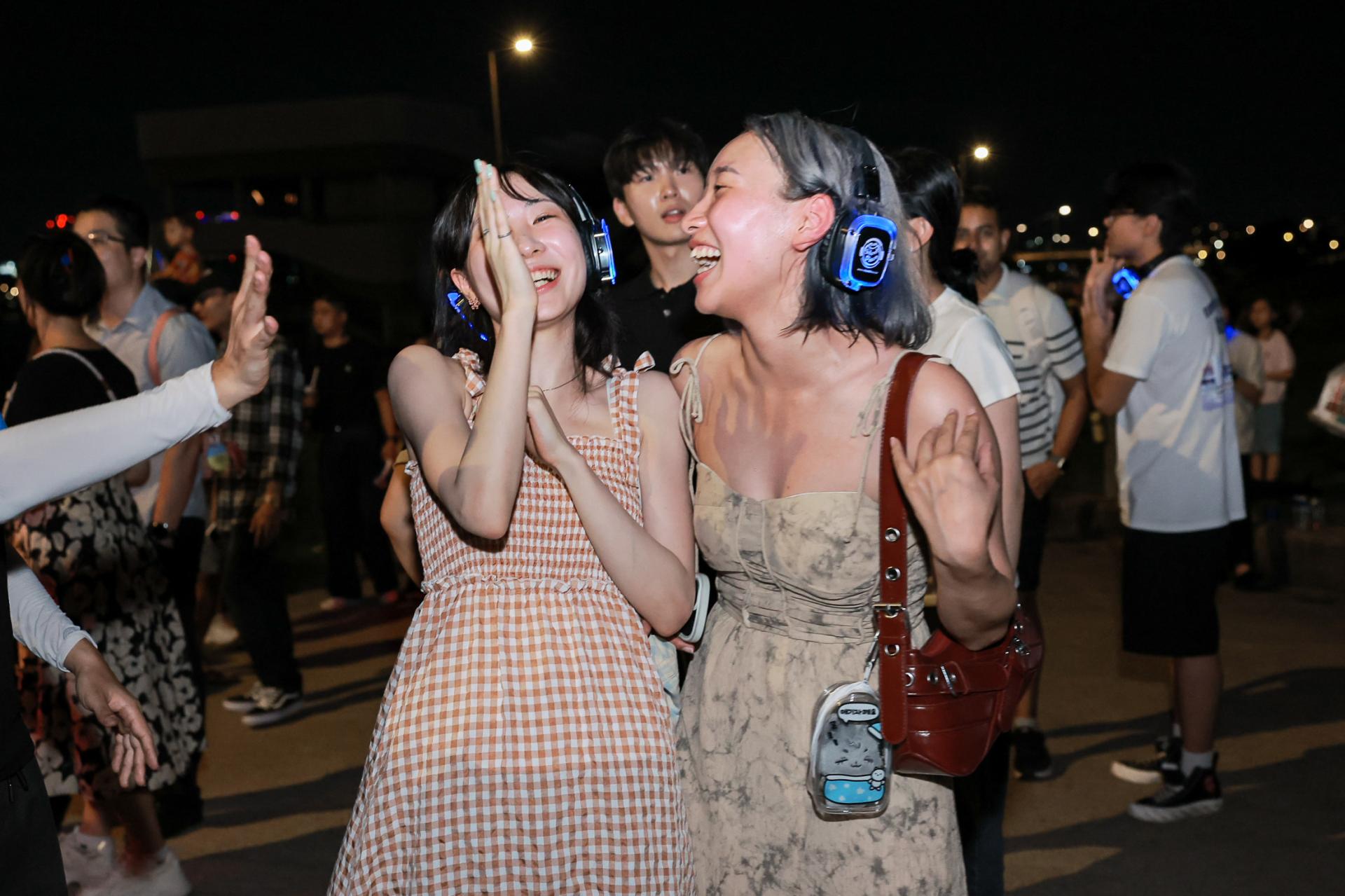 b2a96a24ae4c0.jpg