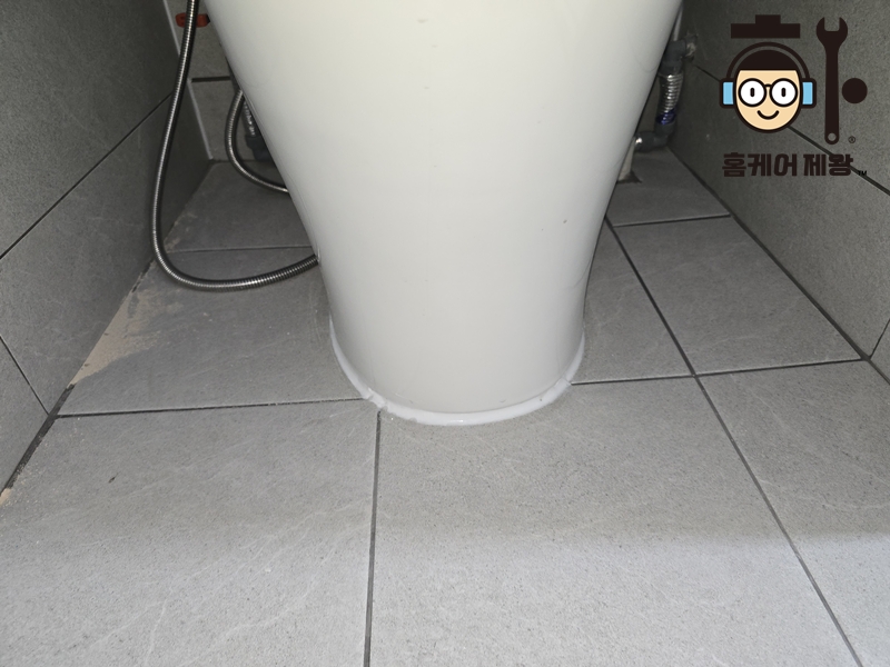 하남시 위례동 화장실 신형 변기 설치 완료 후 모습