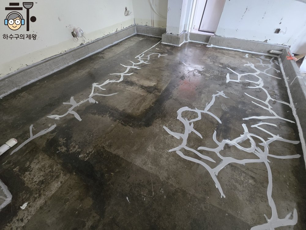 송파구 위례동 주방 바닥 우레탄 방수공사 시공 전