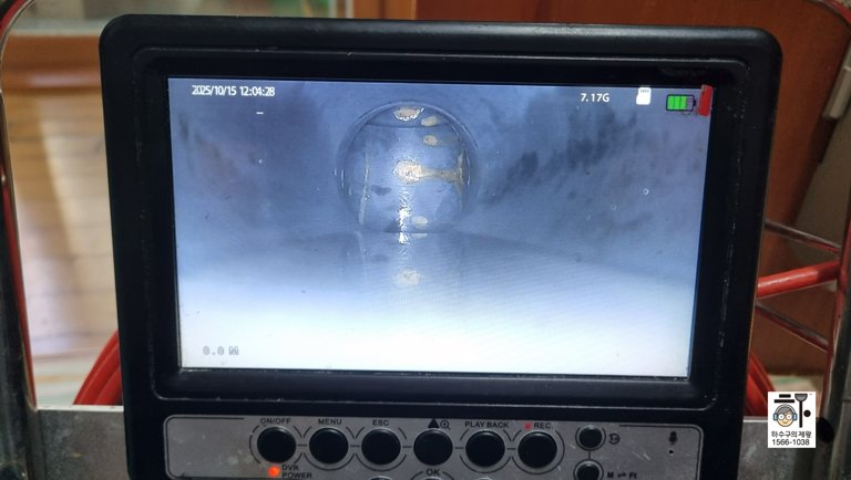 성북구 하수구 청소 완료 후 깨끗해진 배관 내시경 화면
